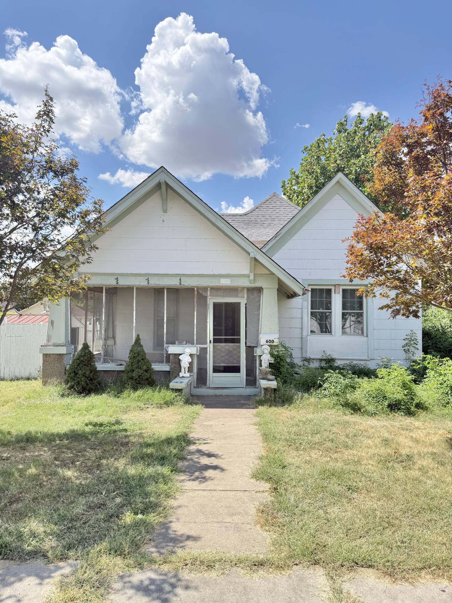 main property photo 0