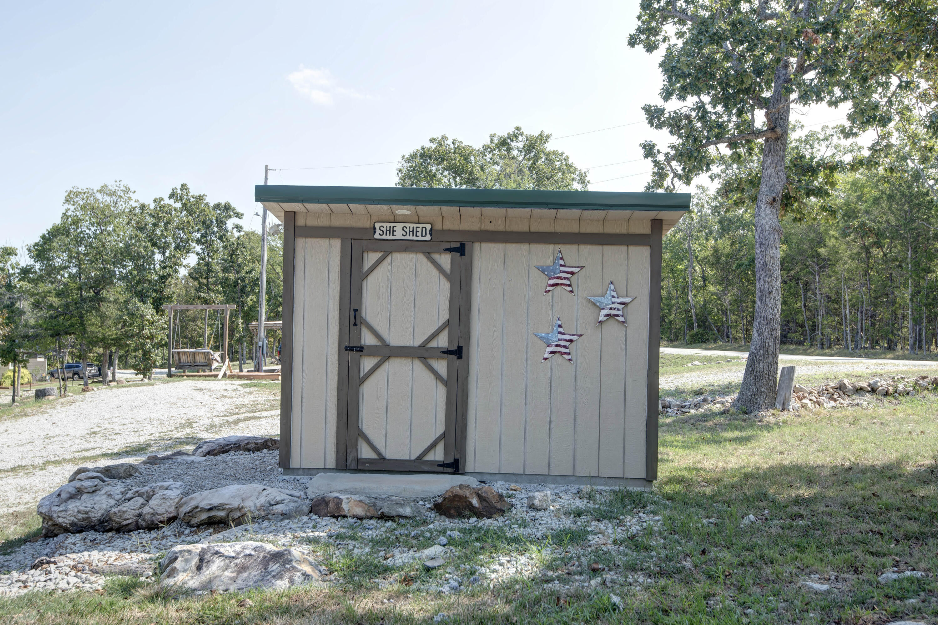 main property photo 25