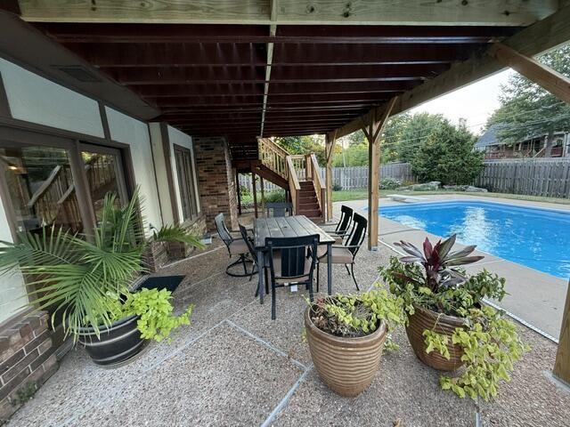 main property photo 38
