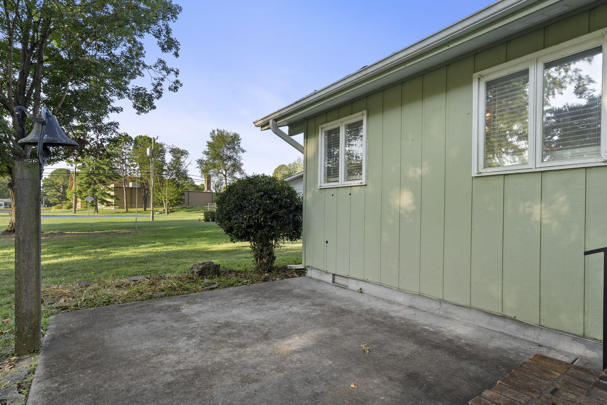 main property photo 26