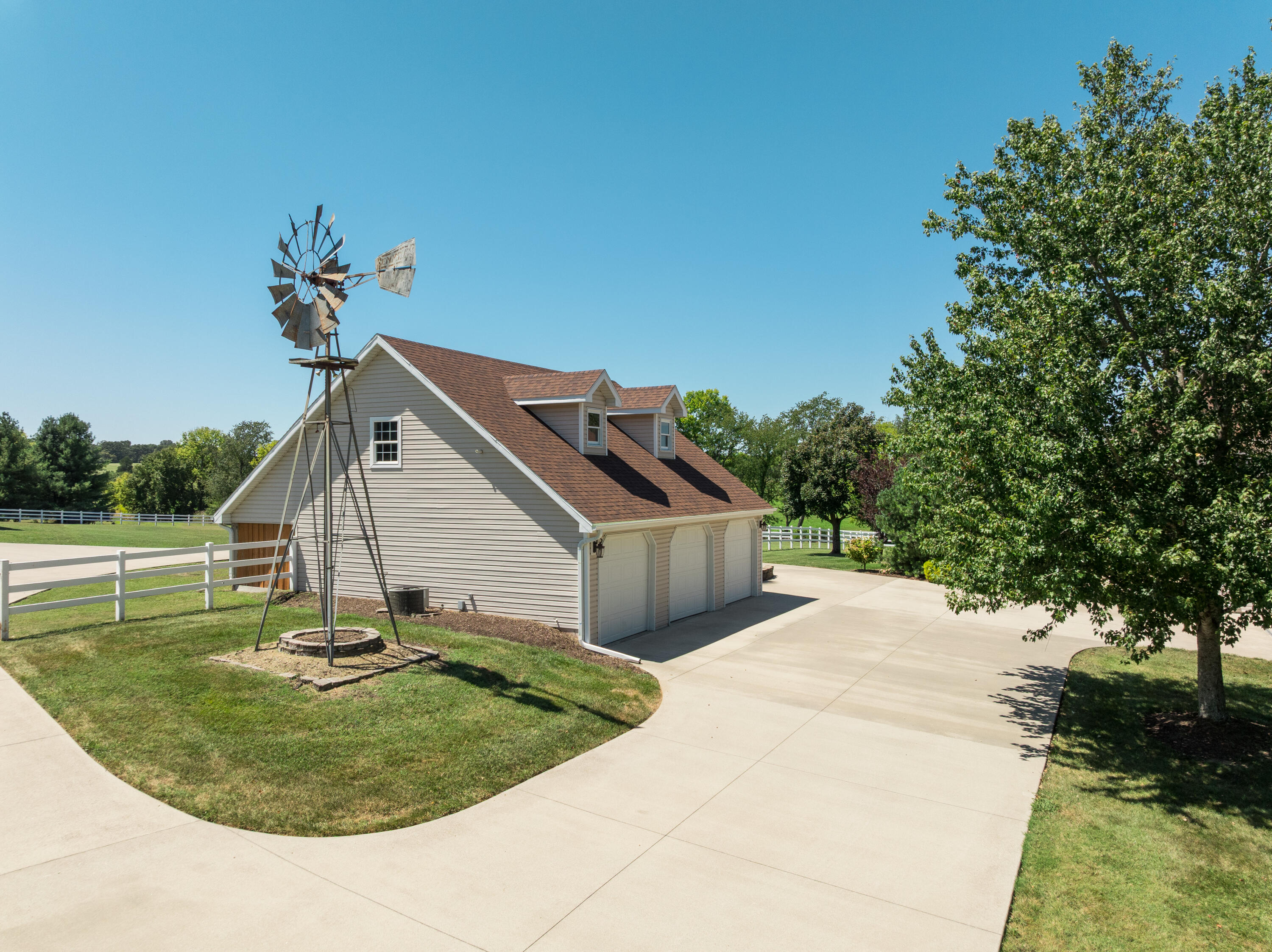 main property photo 132