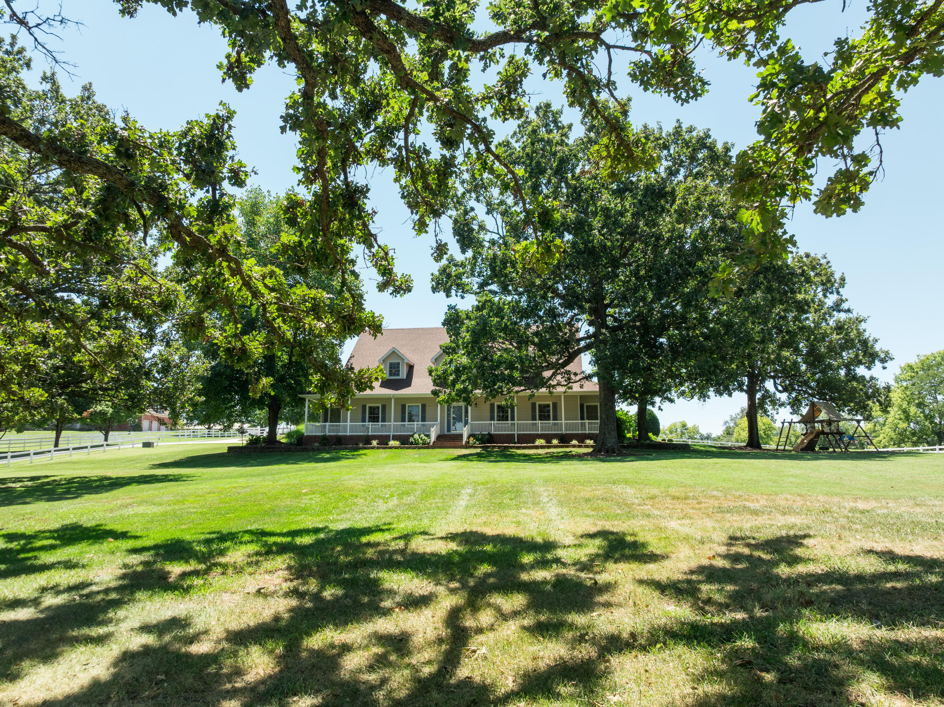 main property photo 136