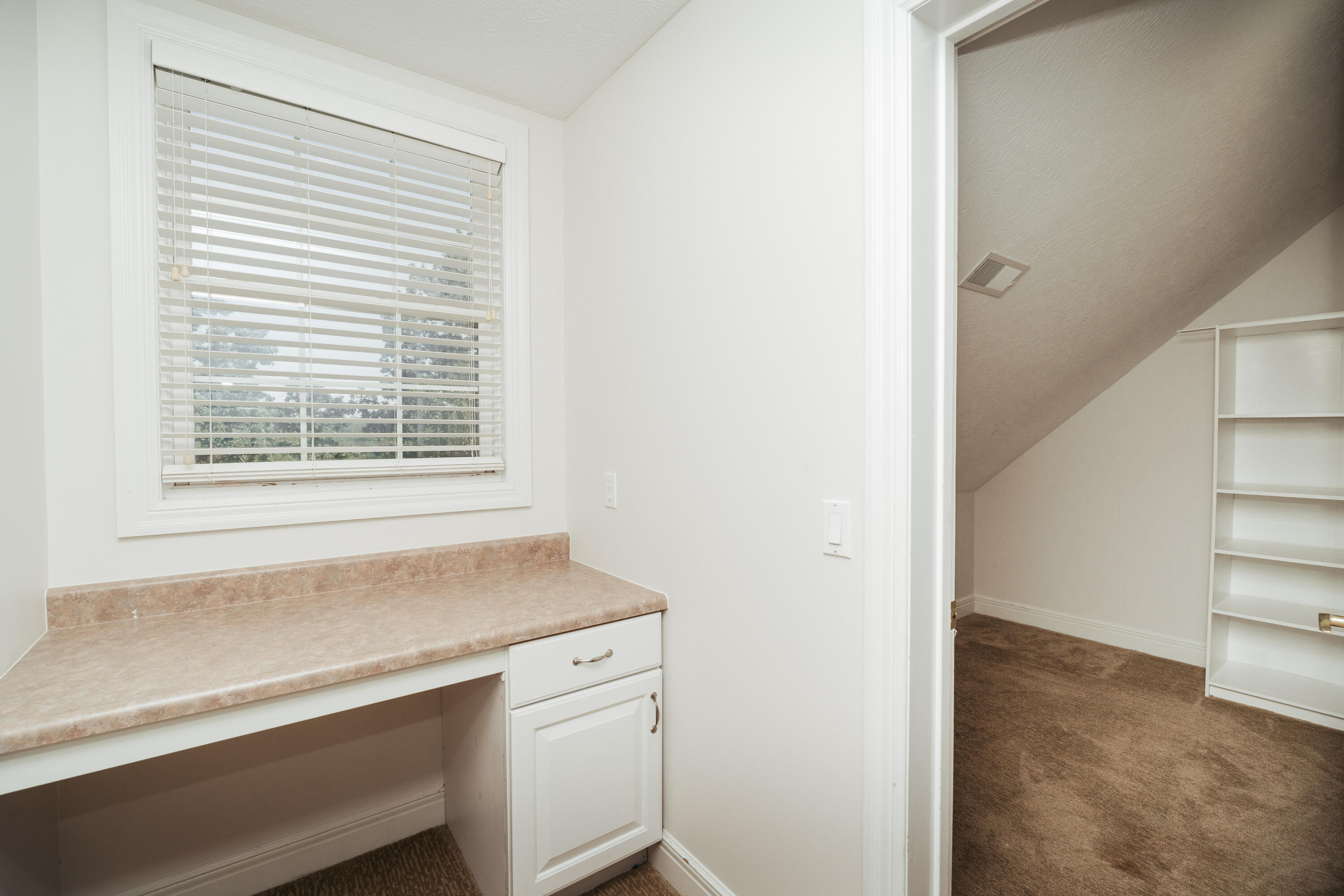 main property photo 78