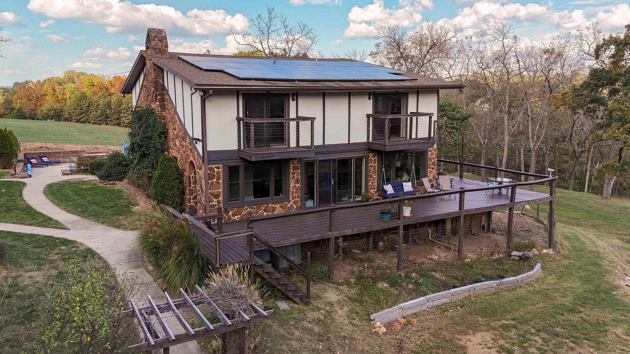 main property photo 42