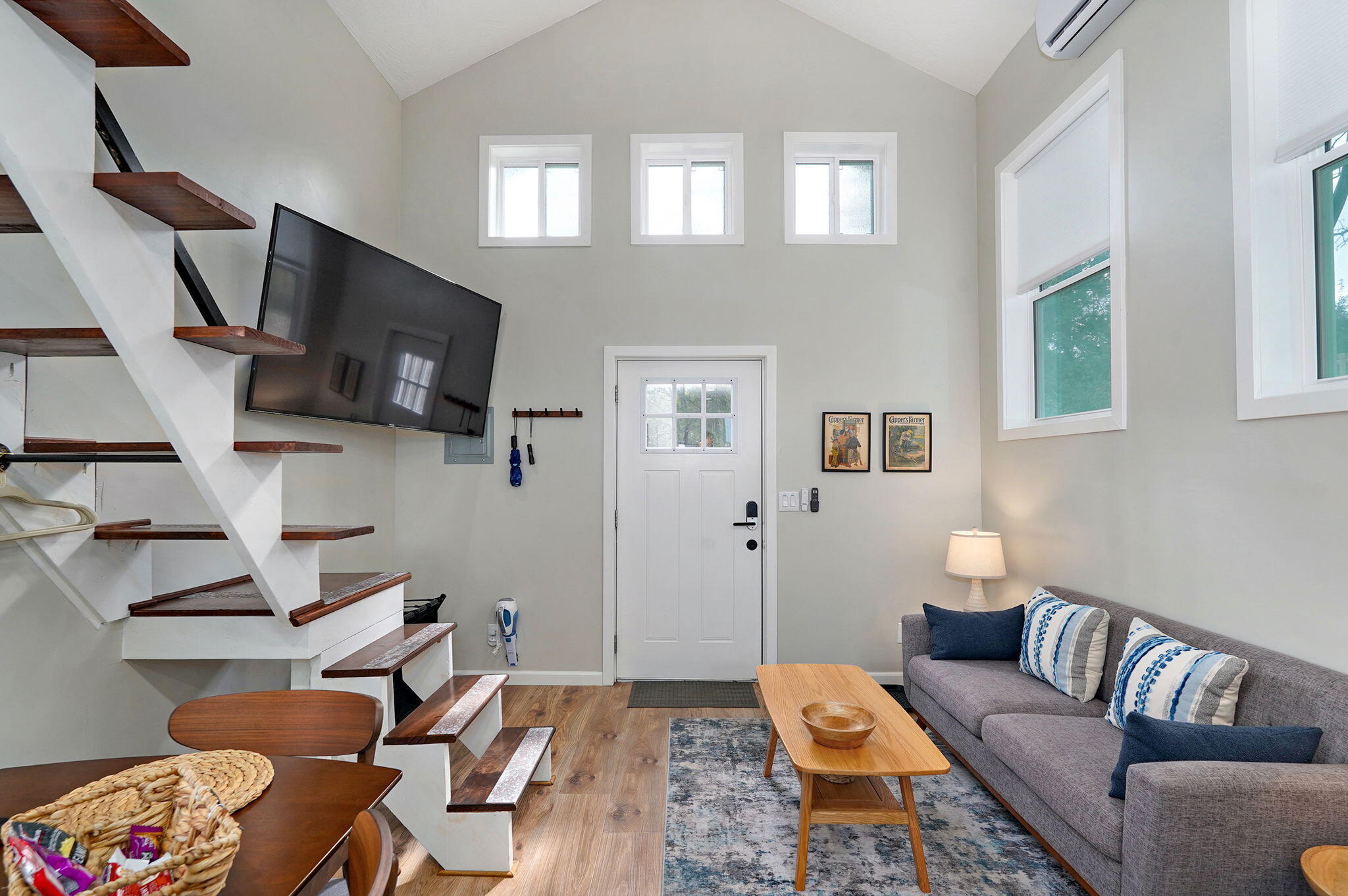 main property photo 67