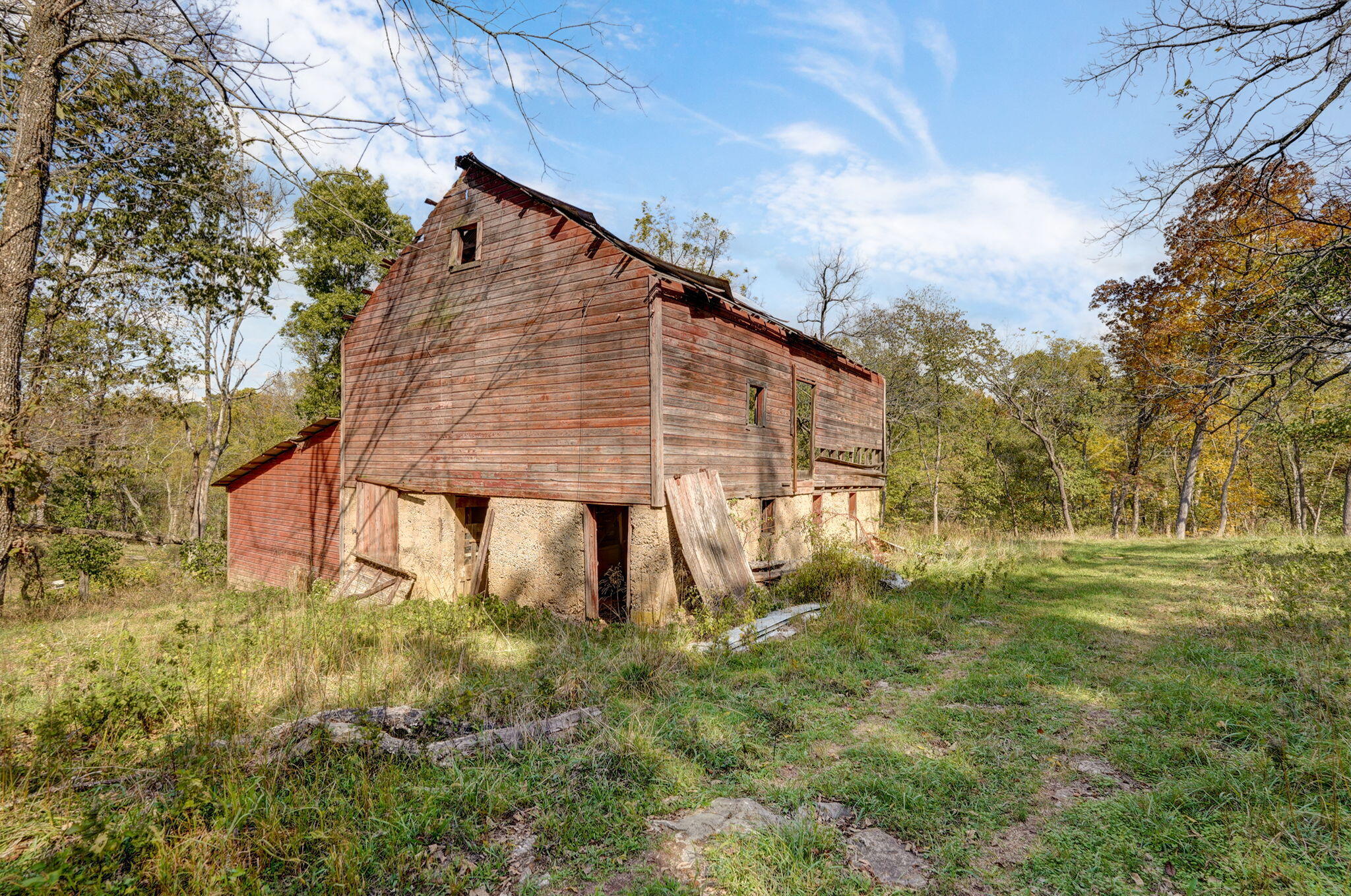 main property photo 81