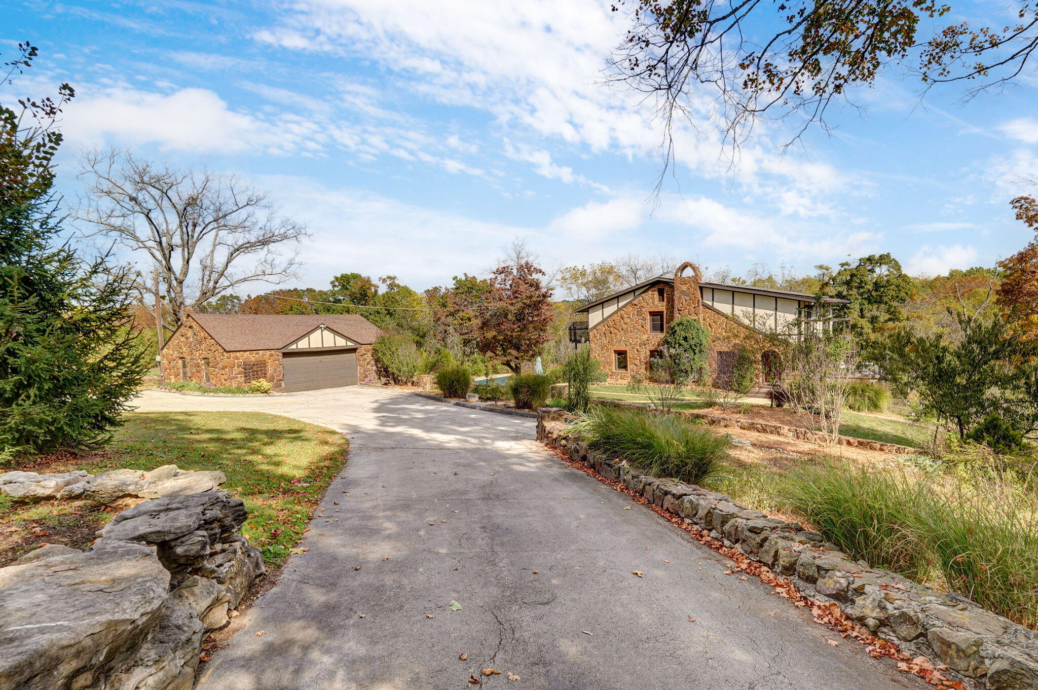 main property photo 94