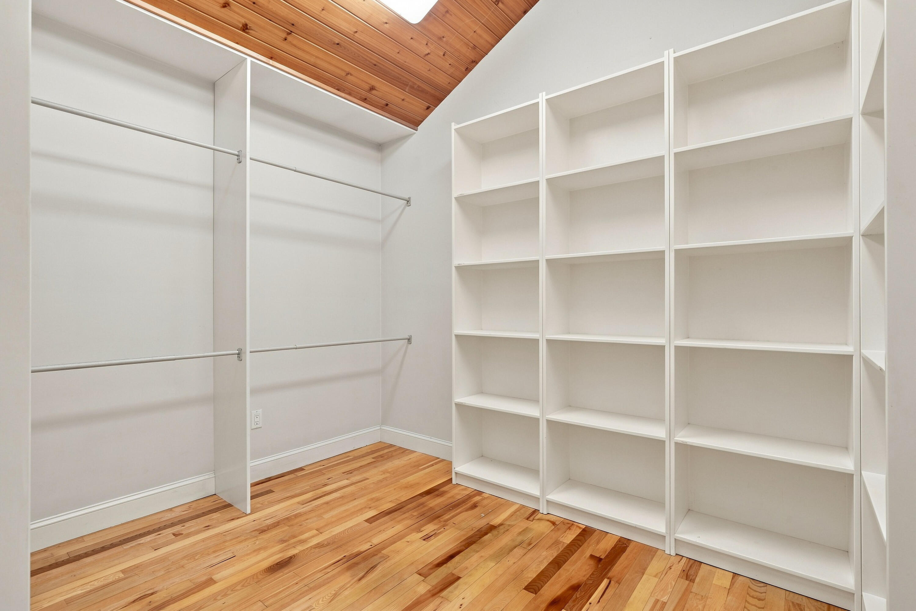 main property photo 102