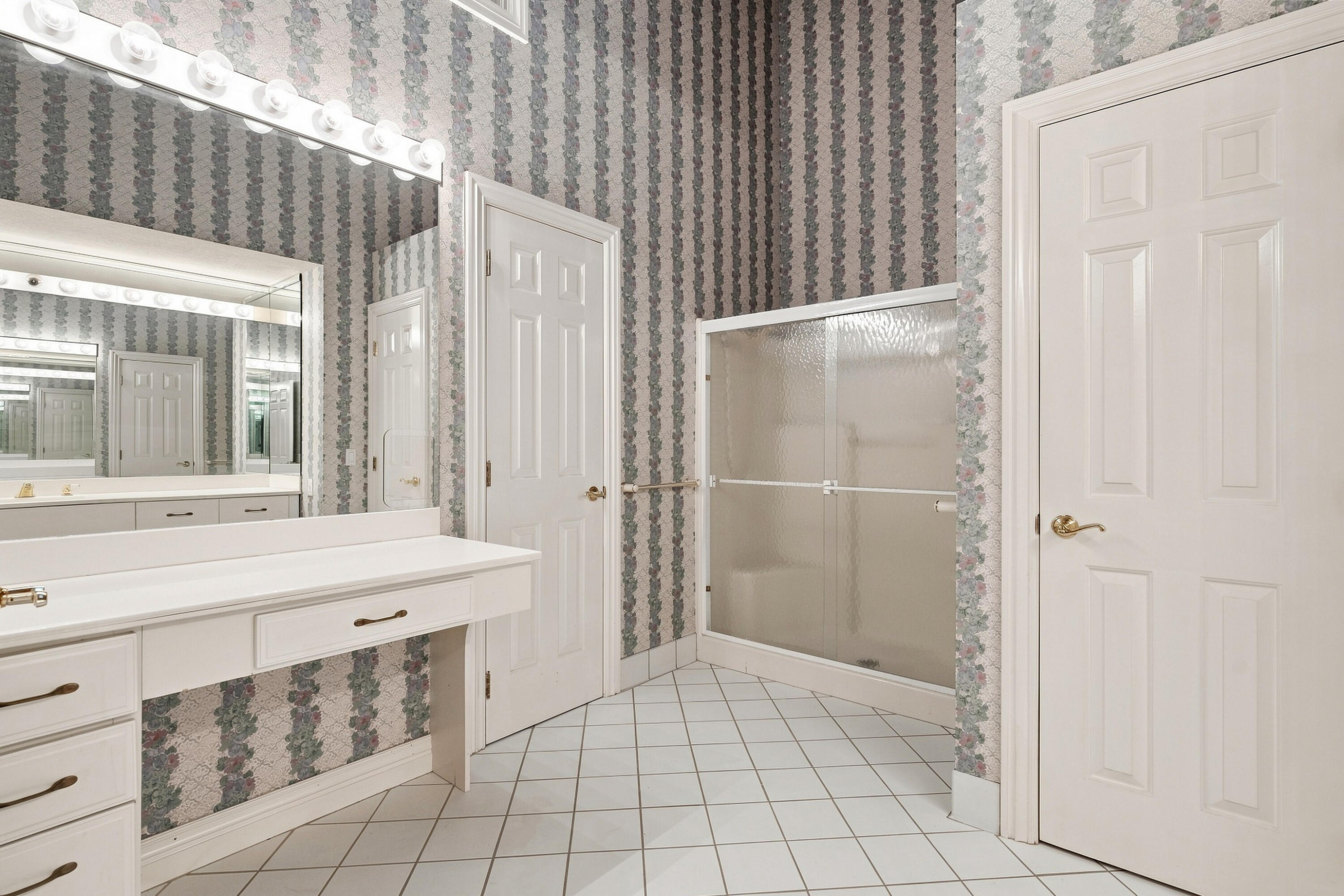 main property photo 109