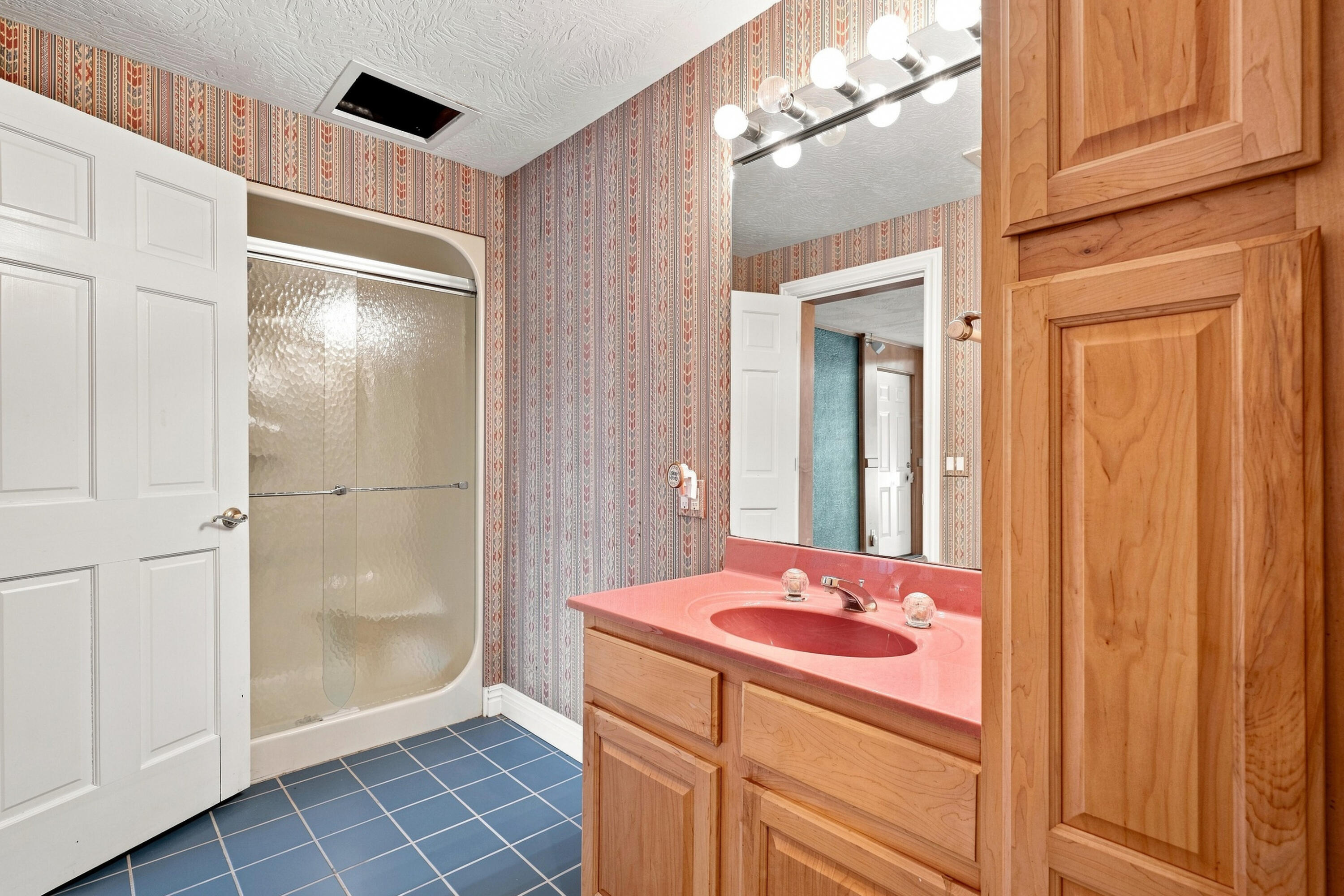 main property photo 124
