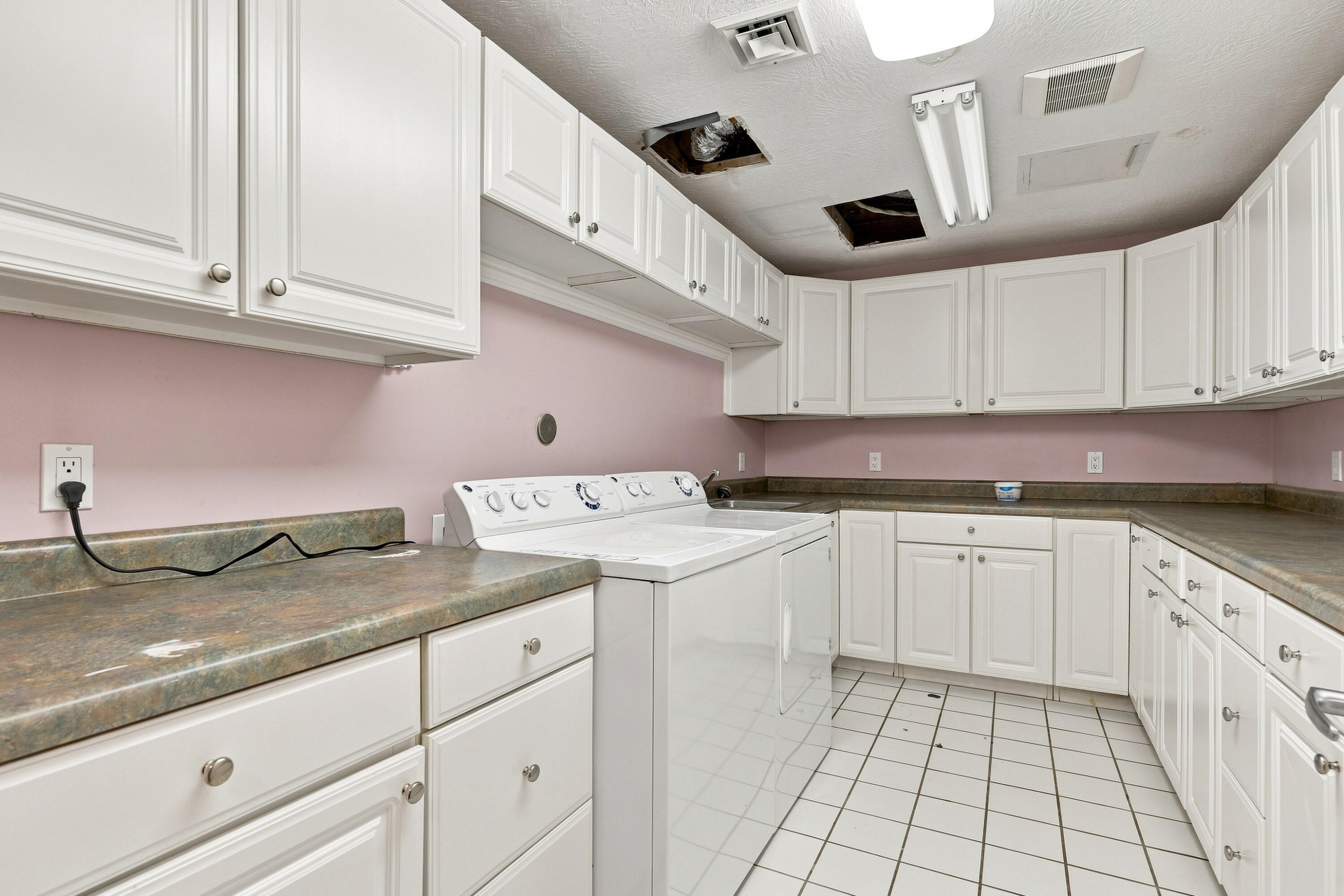 main property photo 129