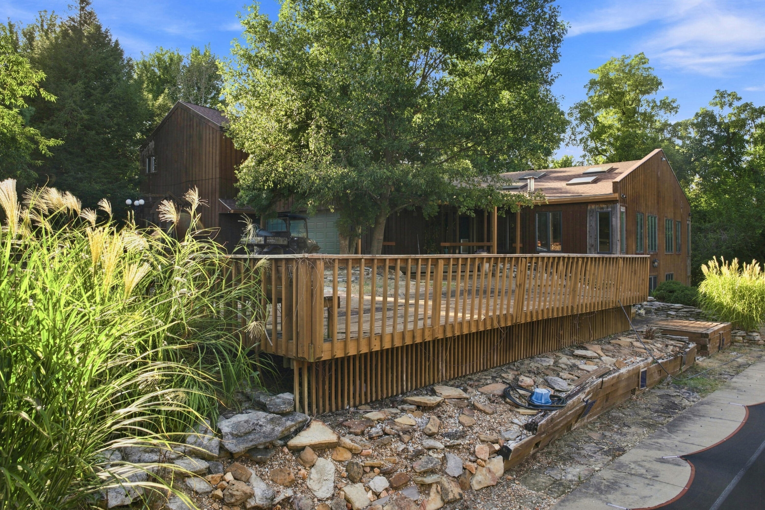 main property photo 138