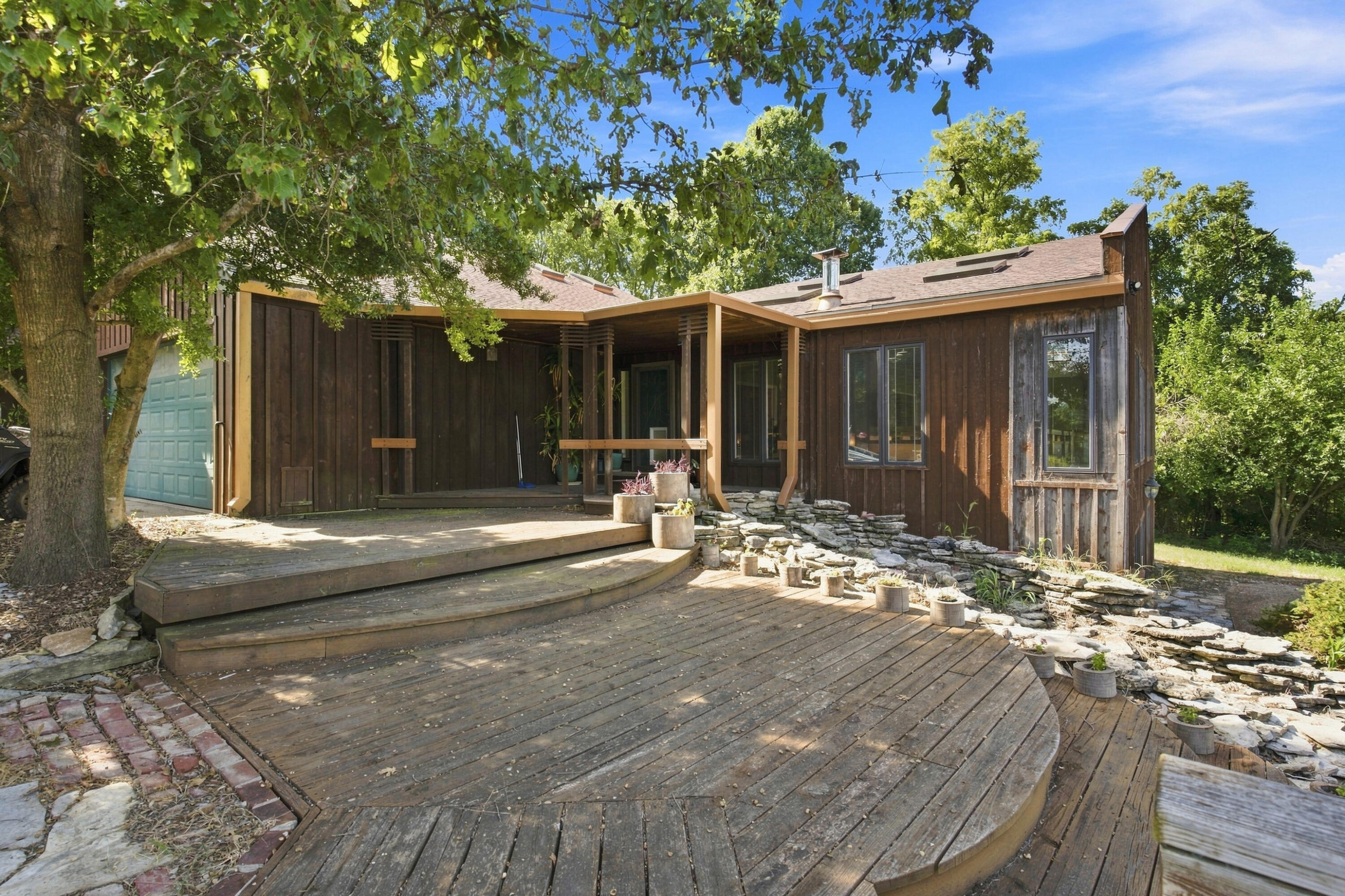 main property photo 139