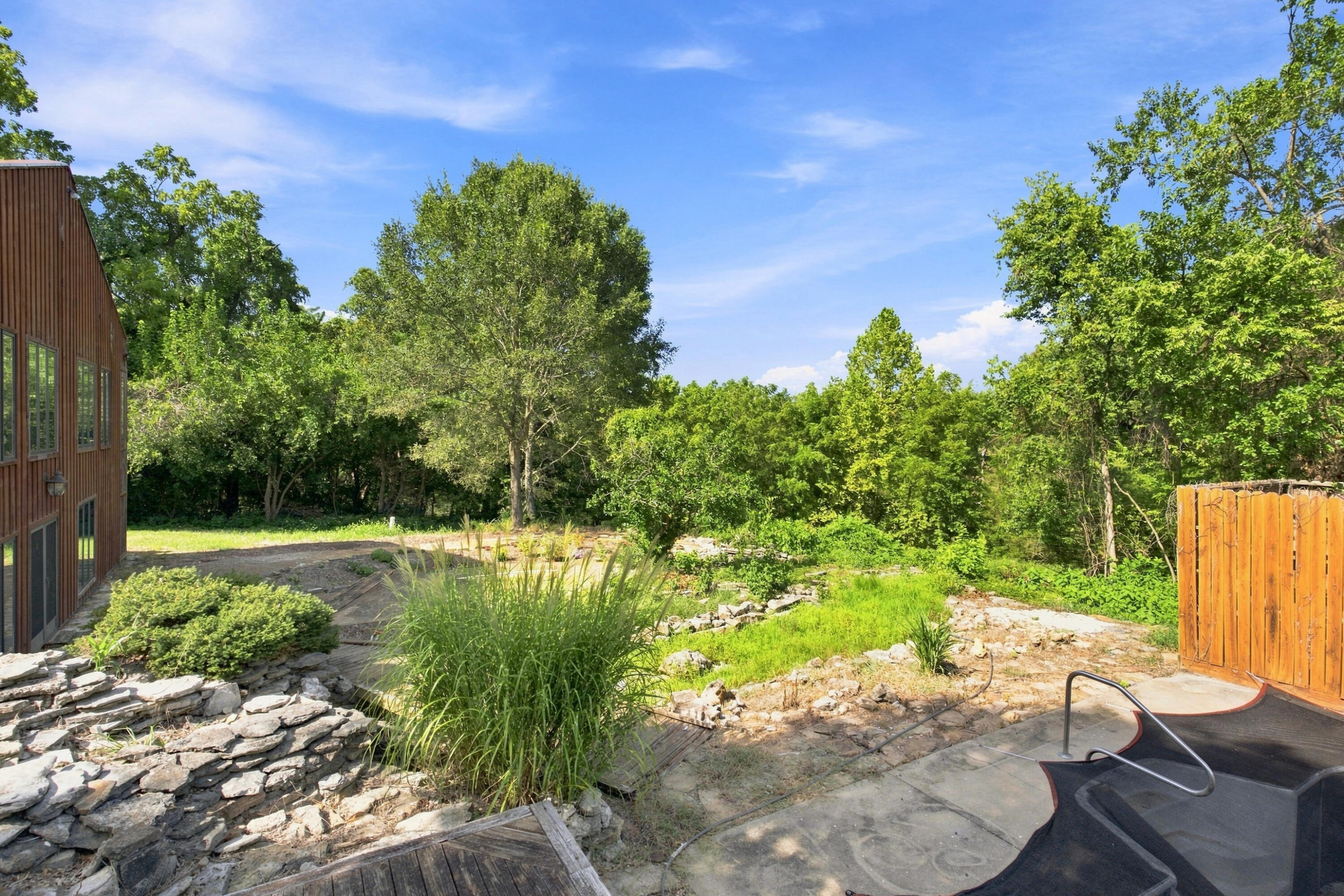 main property photo 140