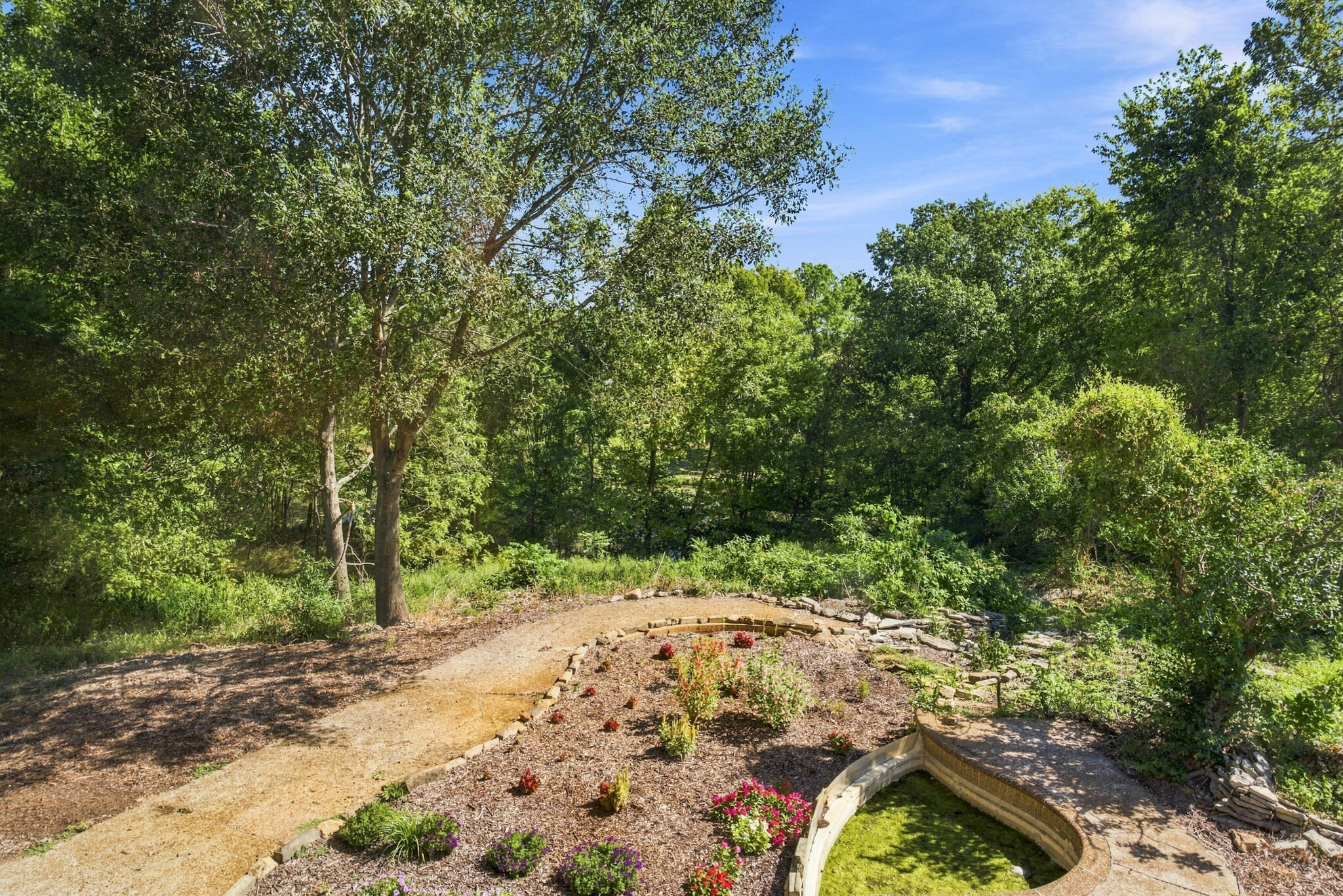 main property photo 144