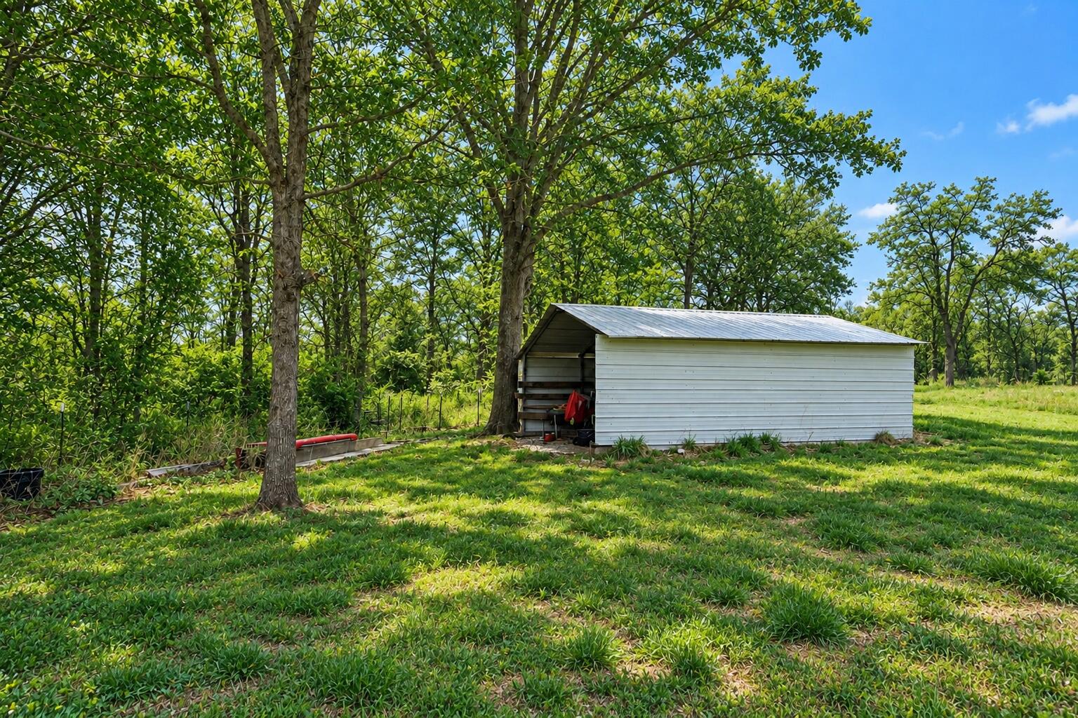 main property photo 22