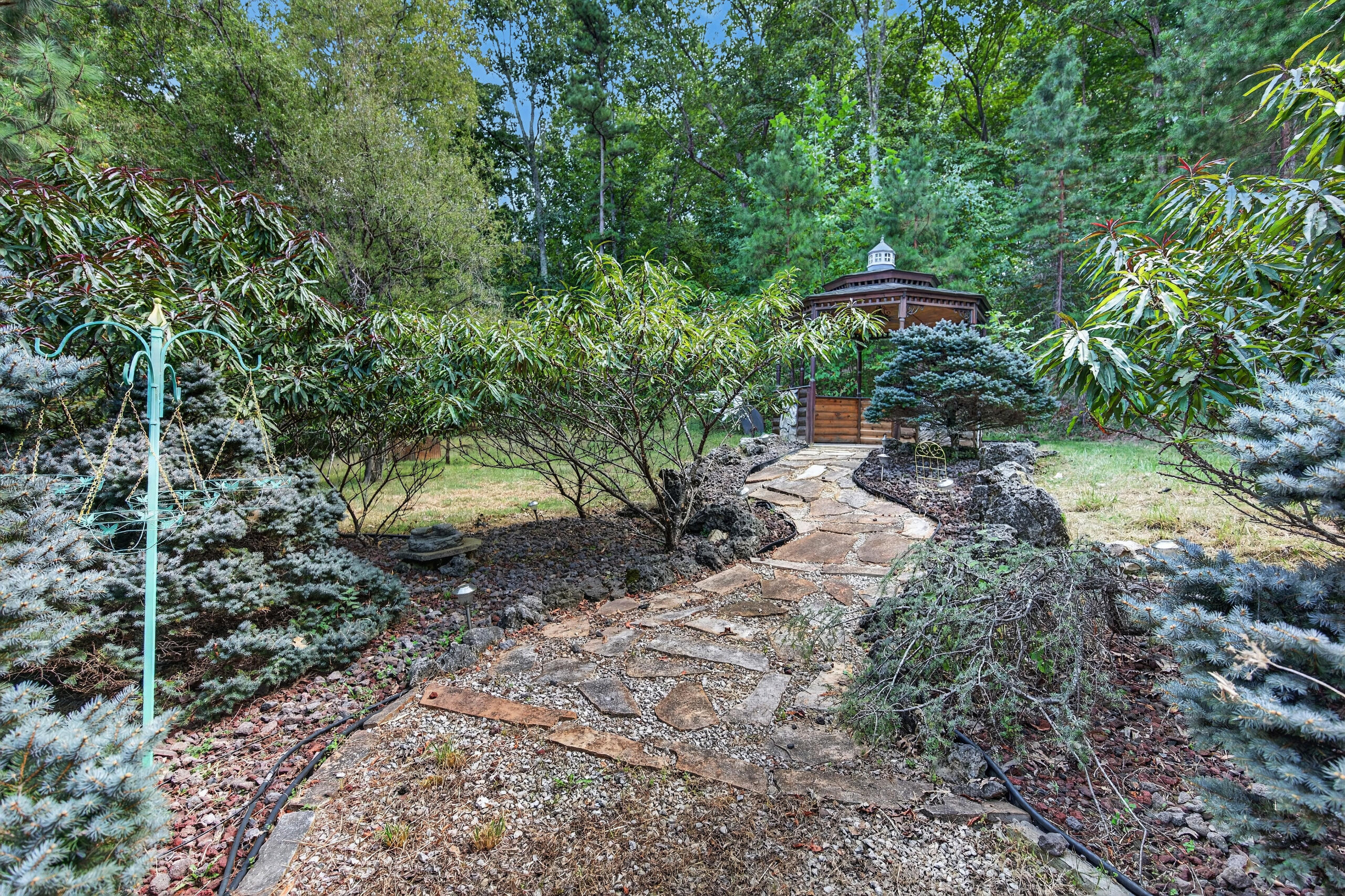 main property photo 70