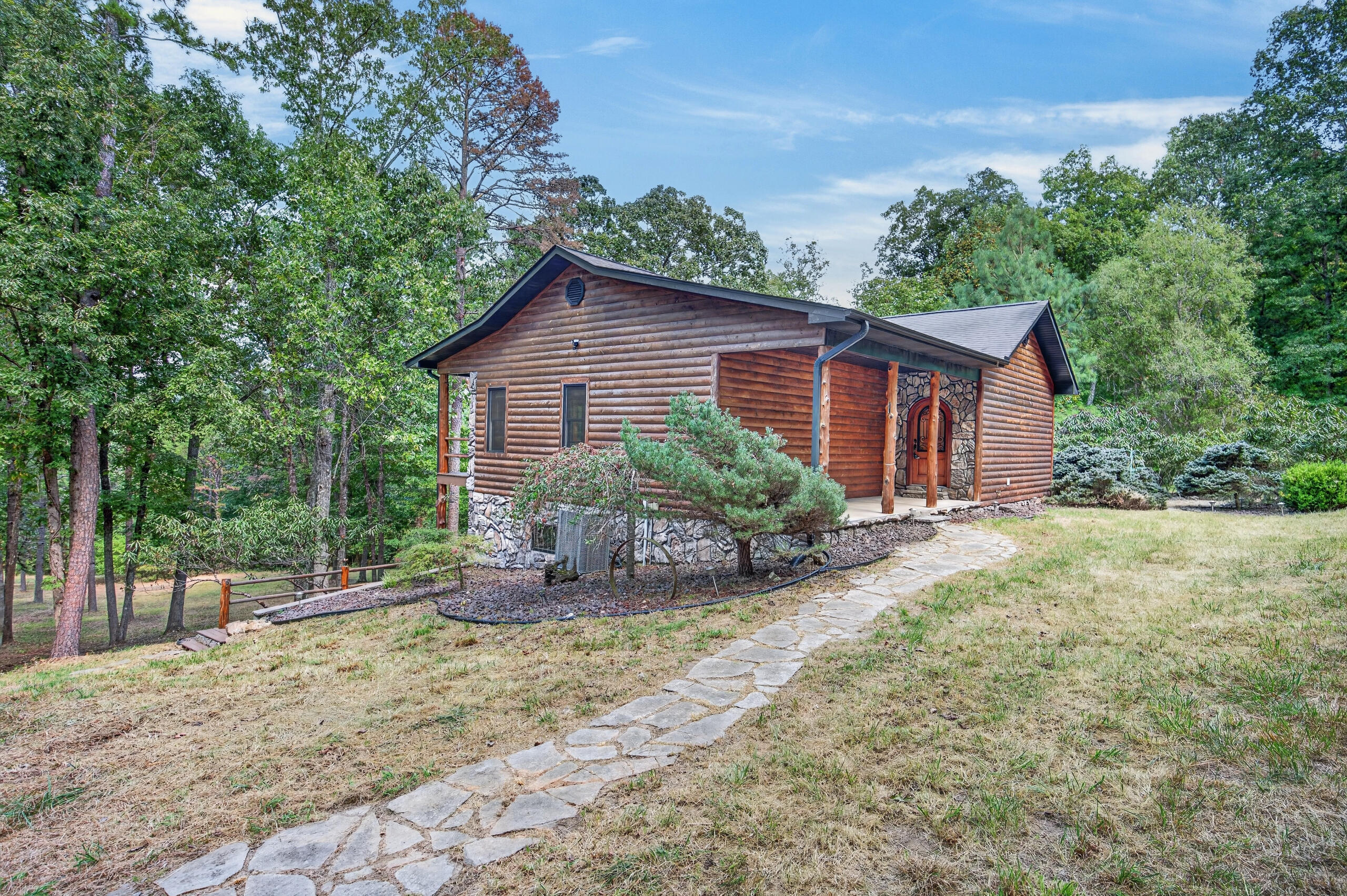 main property photo 79