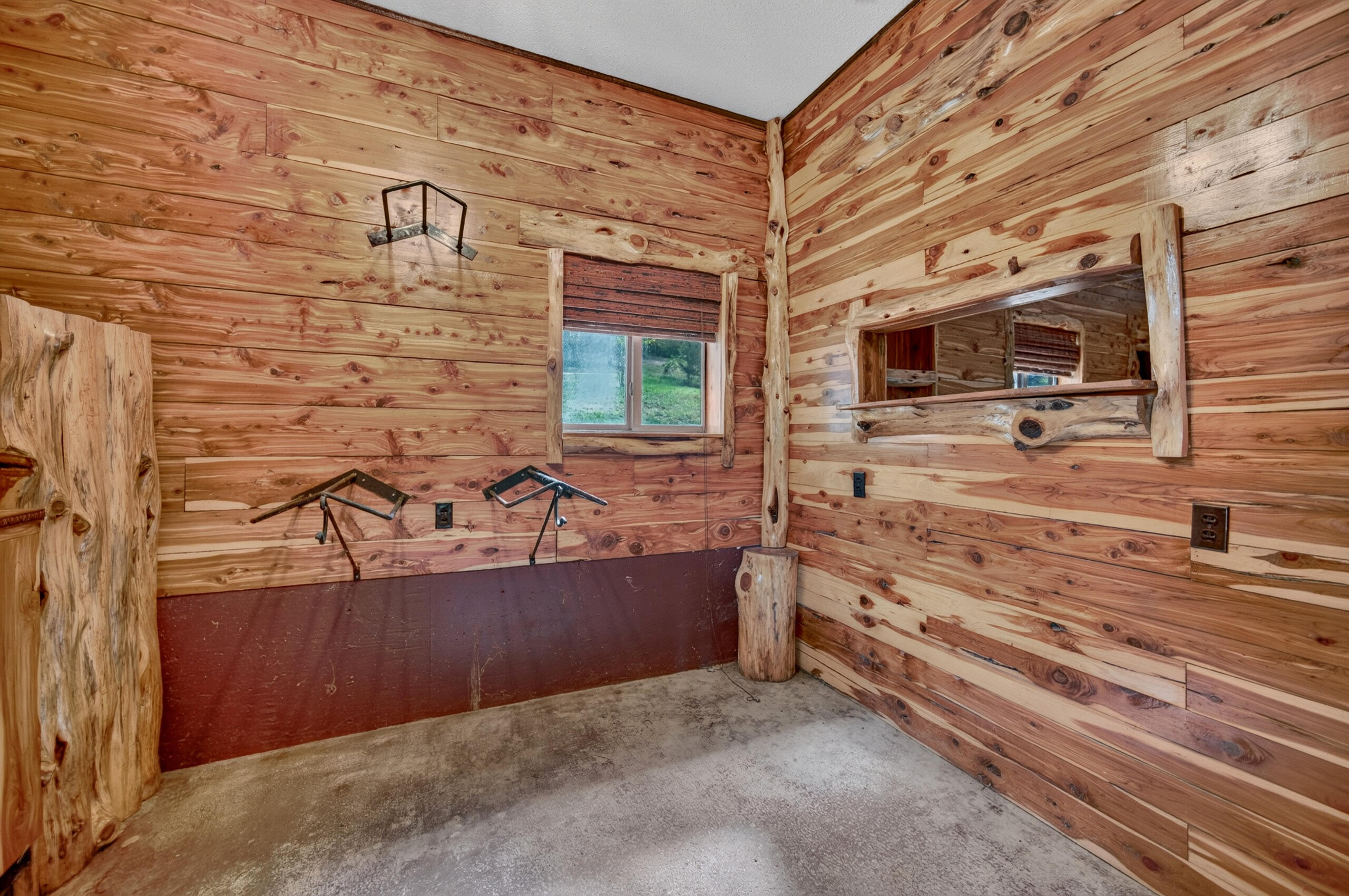 main property photo 87