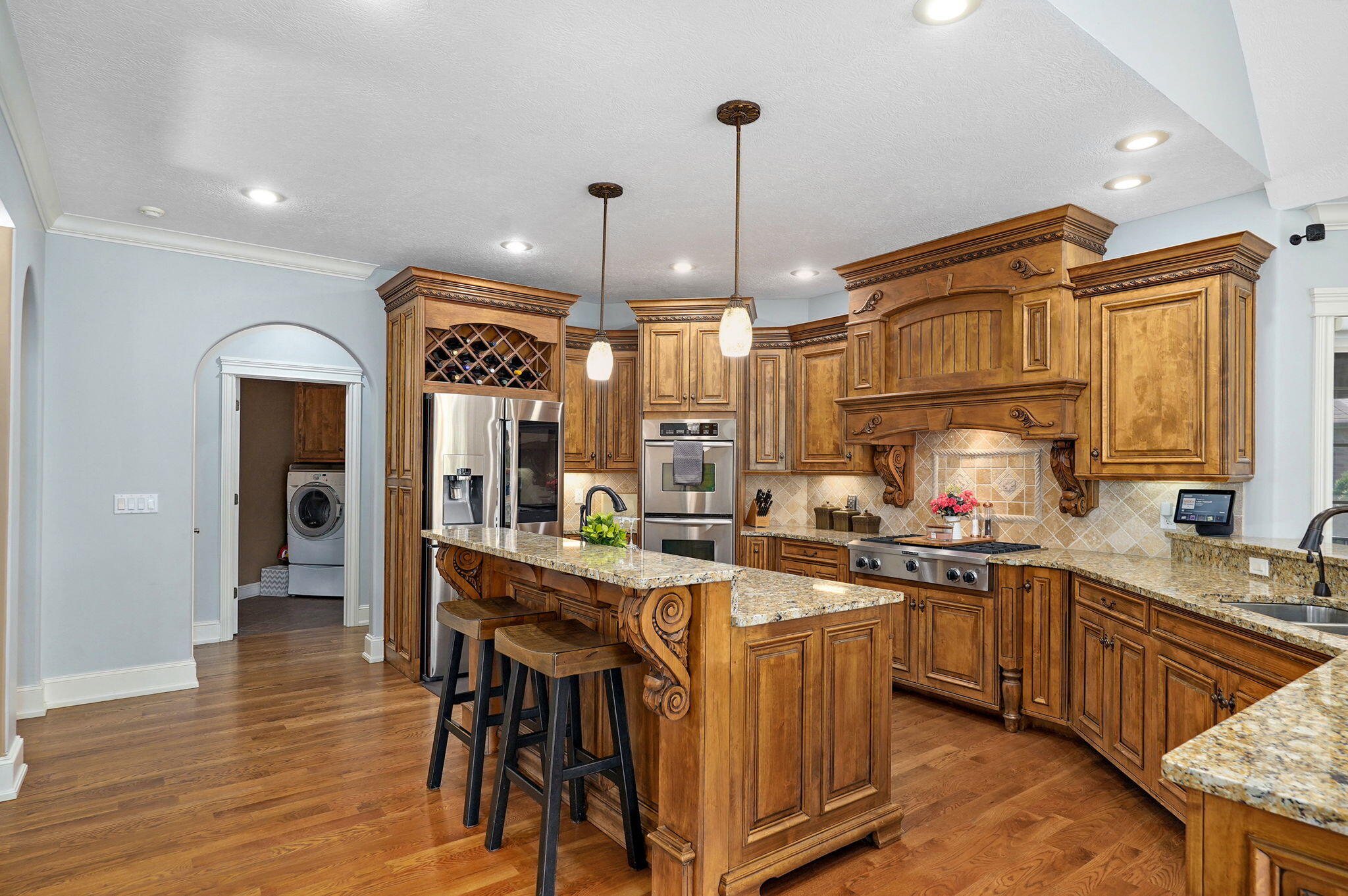 main property photo 18