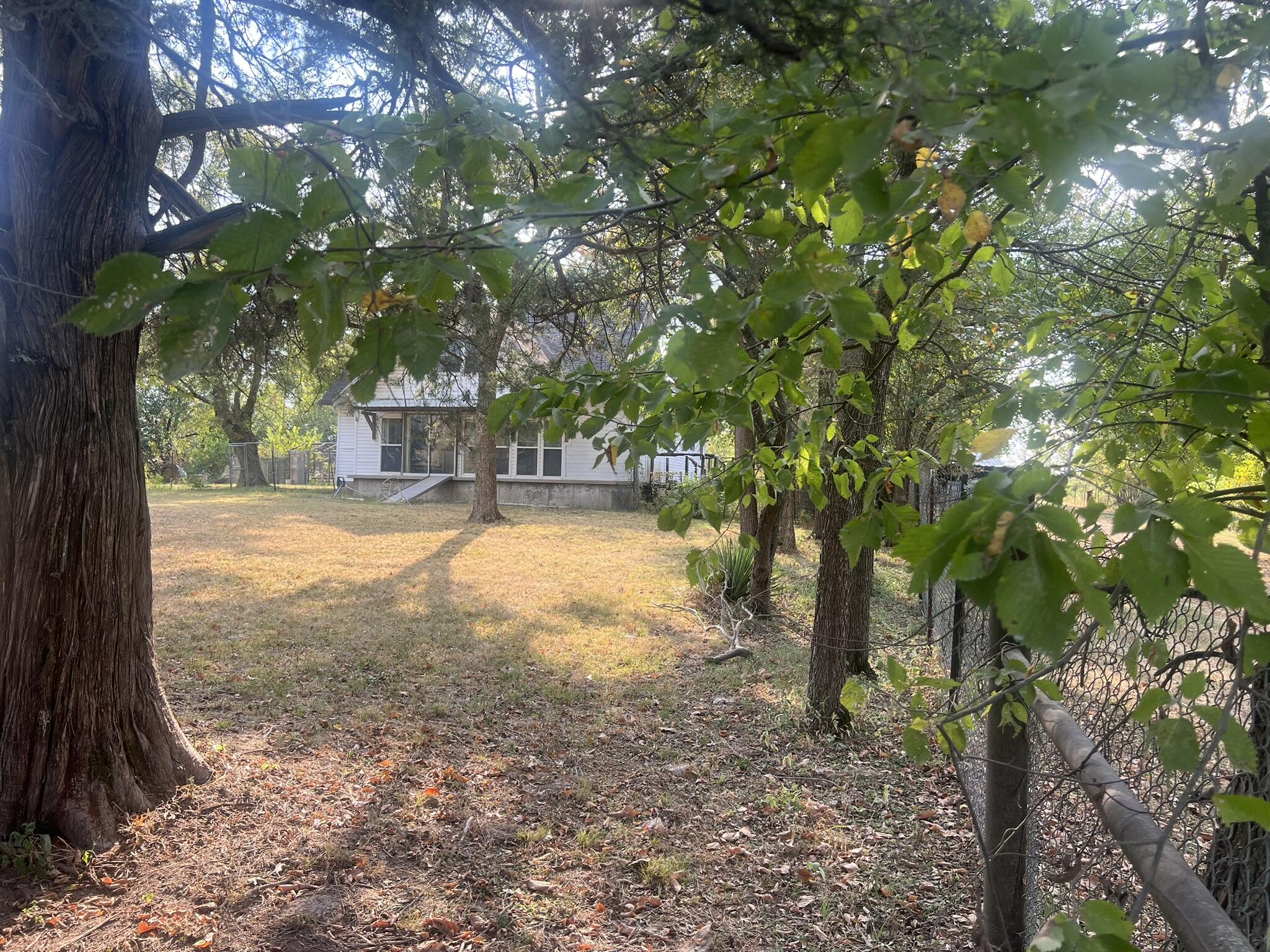 main property photo 12