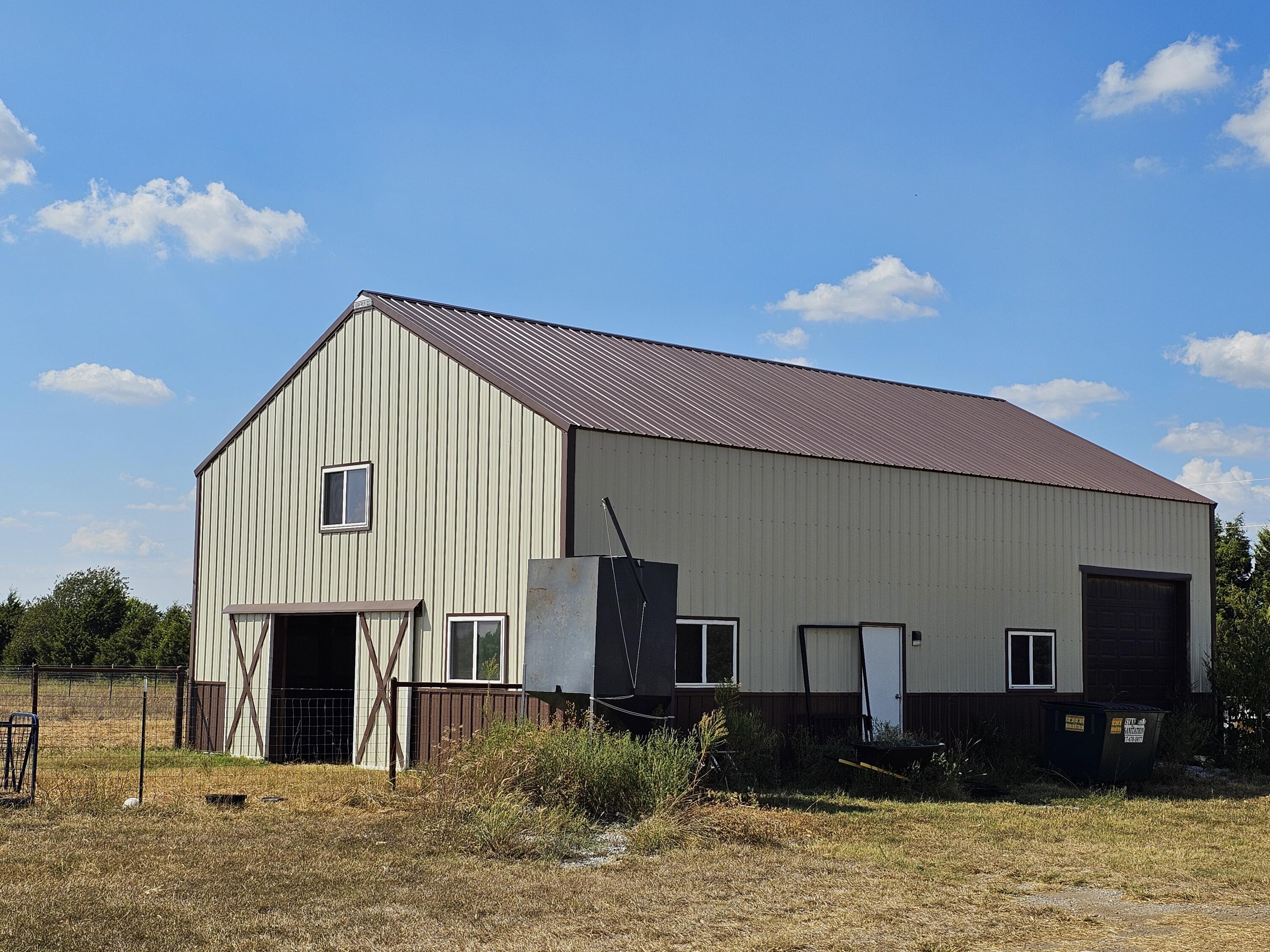 main property photo 36