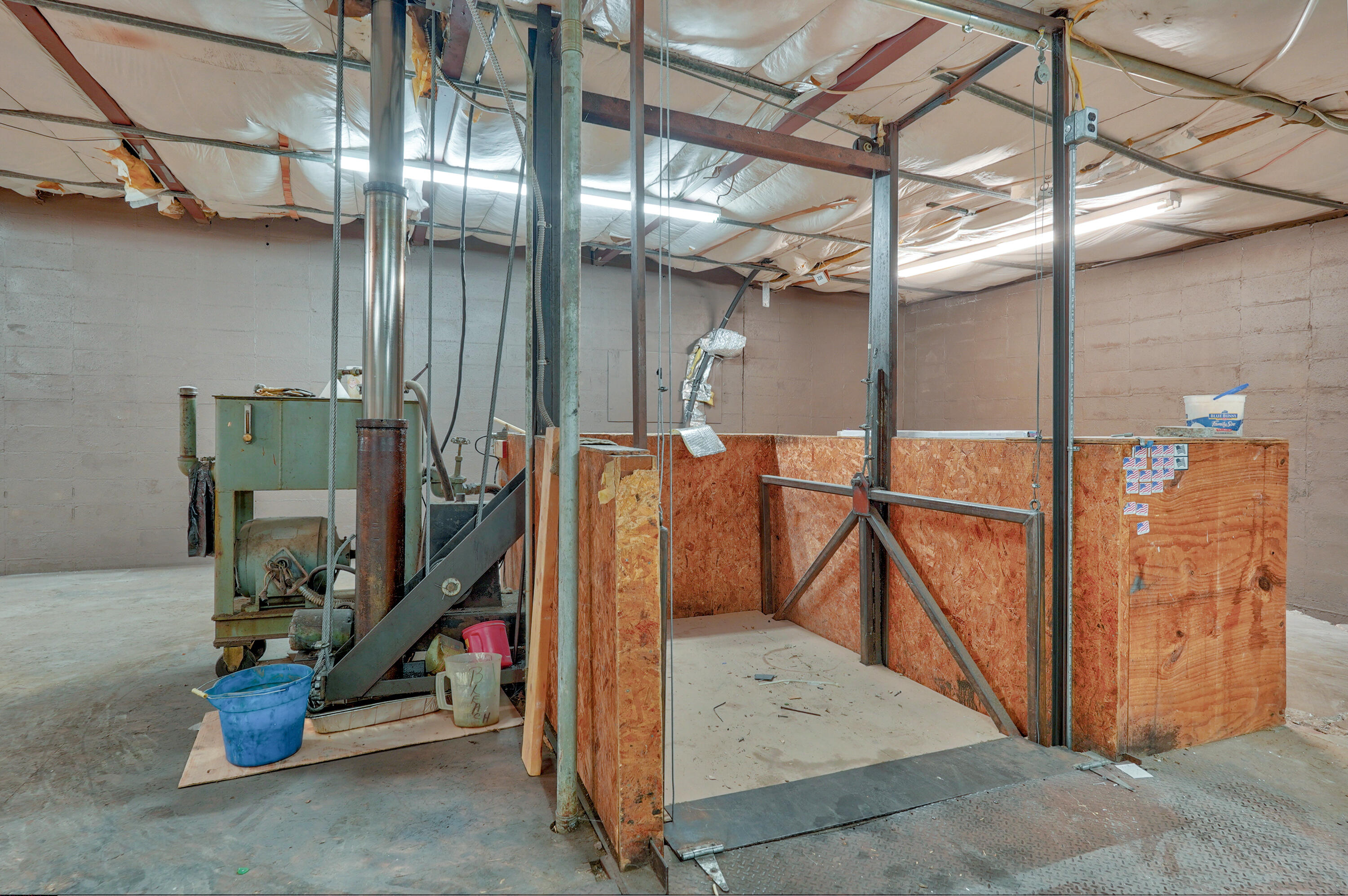main property photo 33
