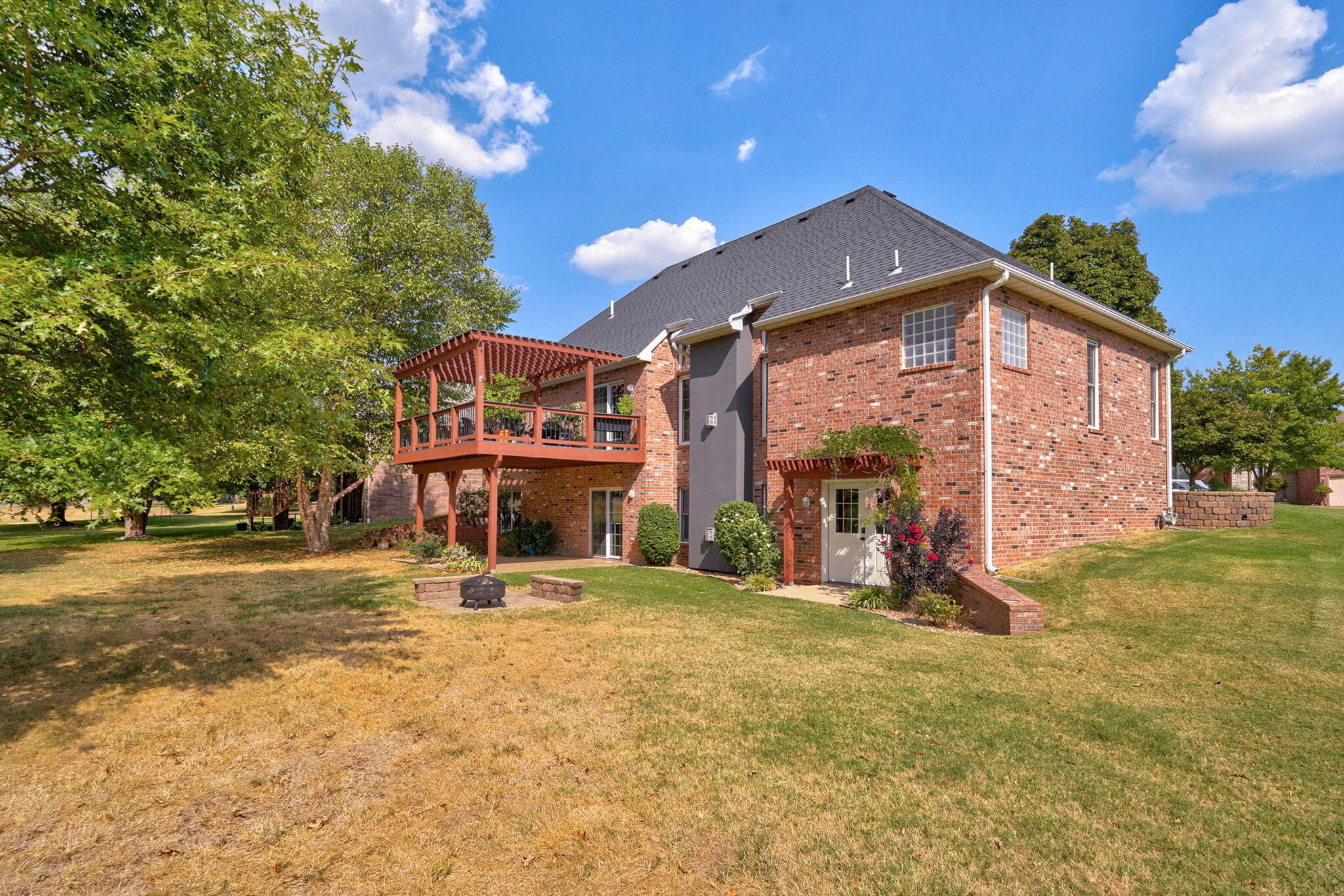 main property photo 51