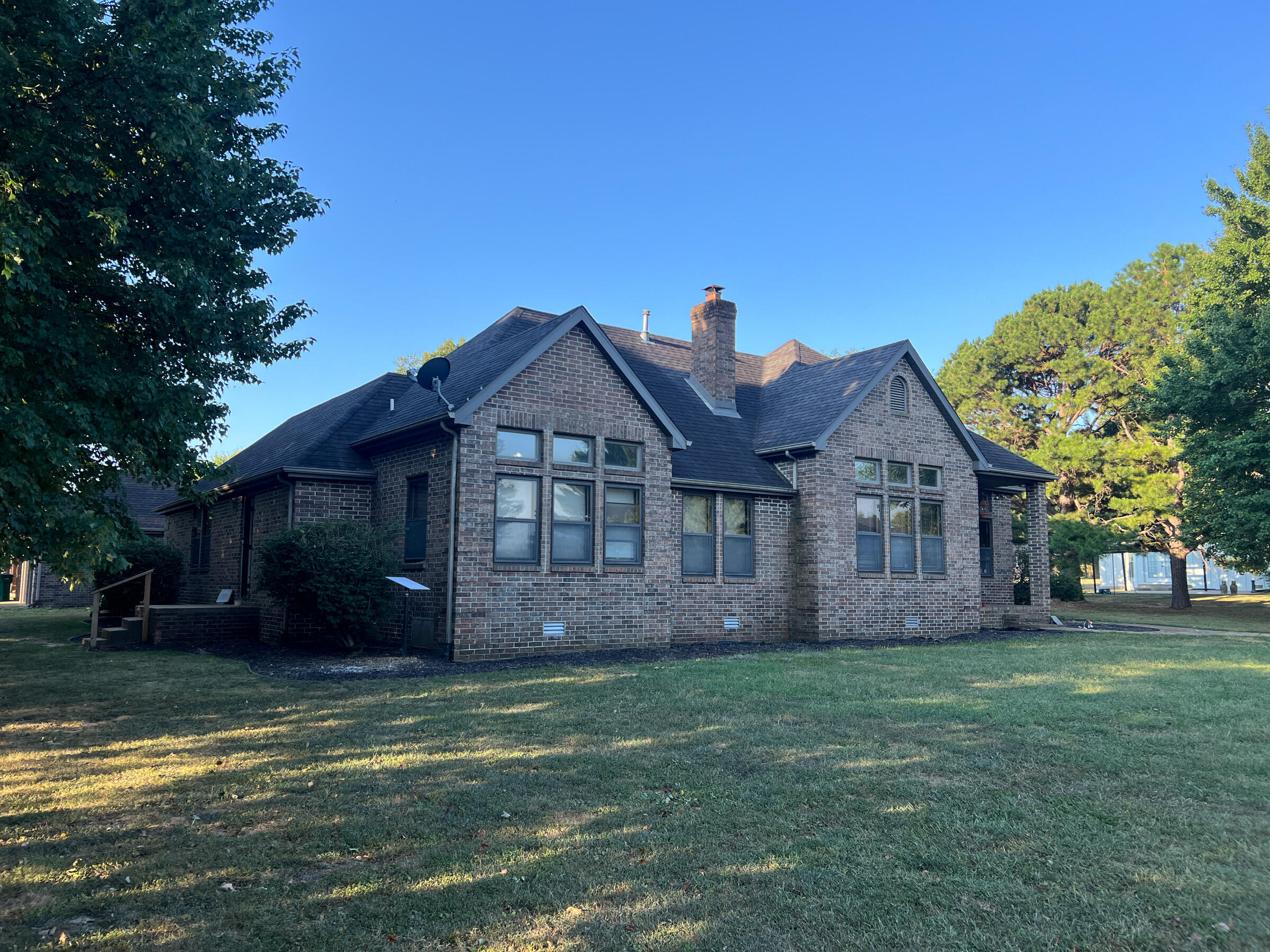 main property photo 48