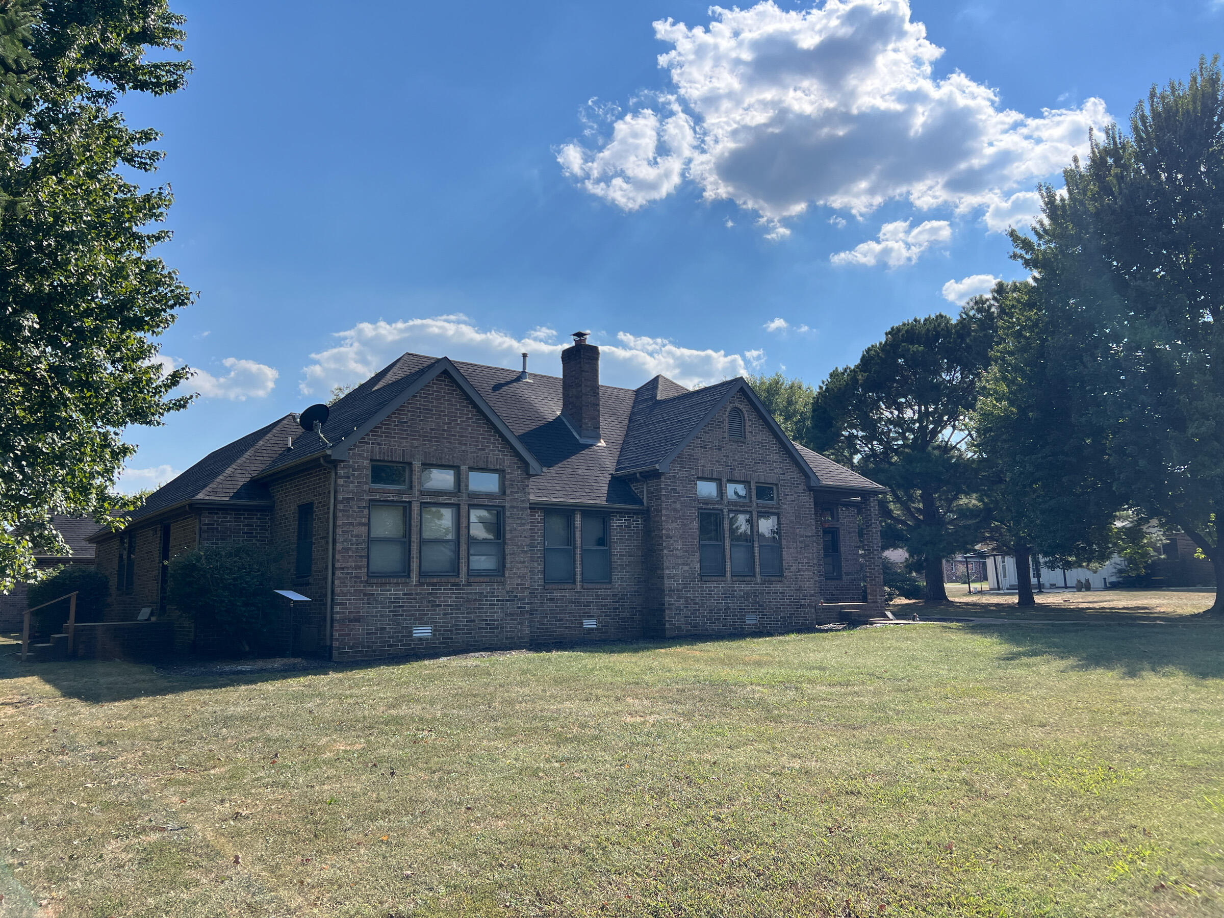 main property photo 65