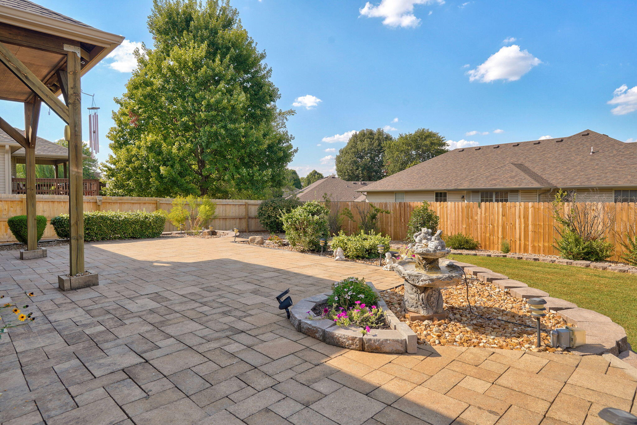 main property photo 26