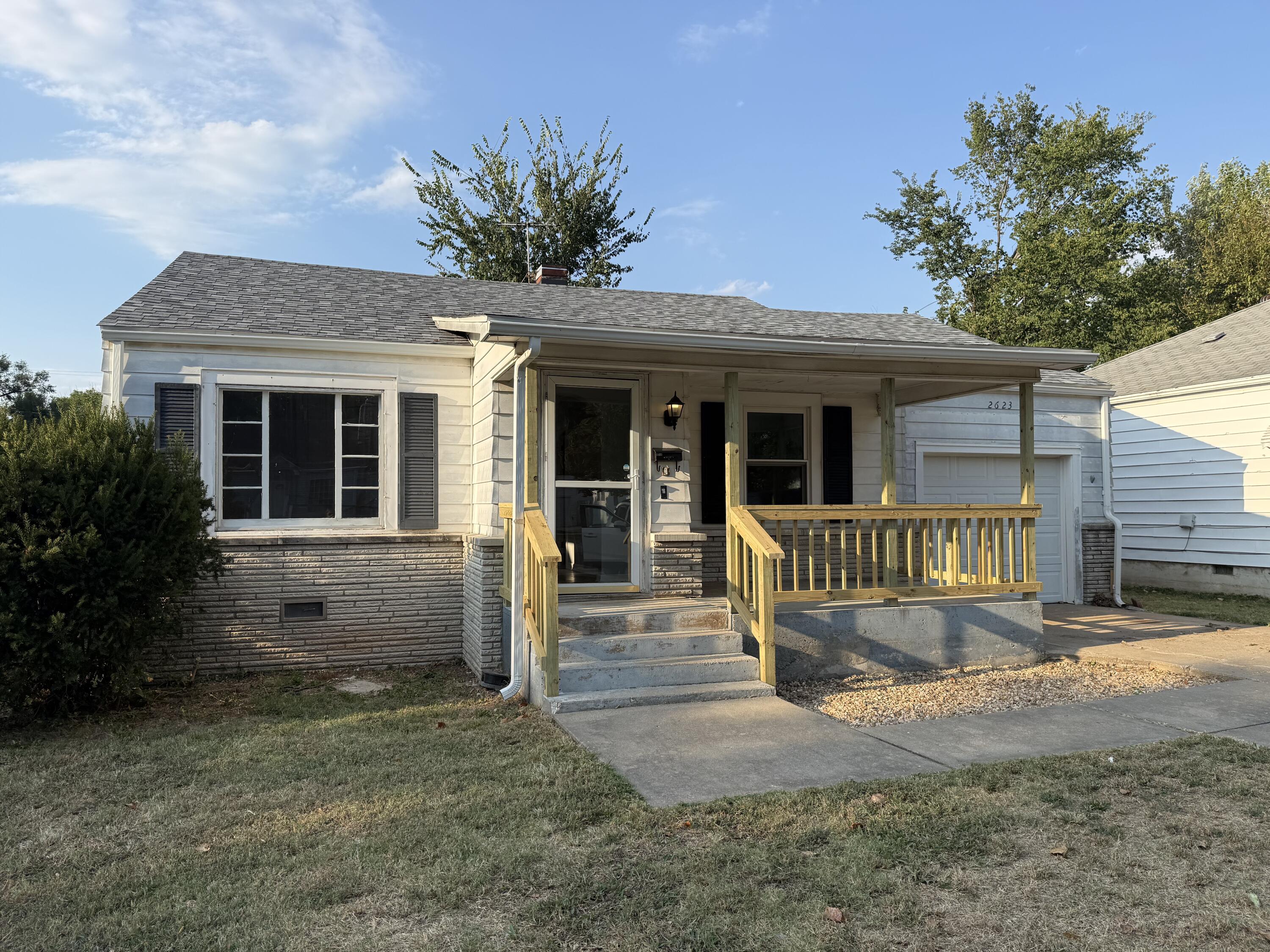 main property photo 2