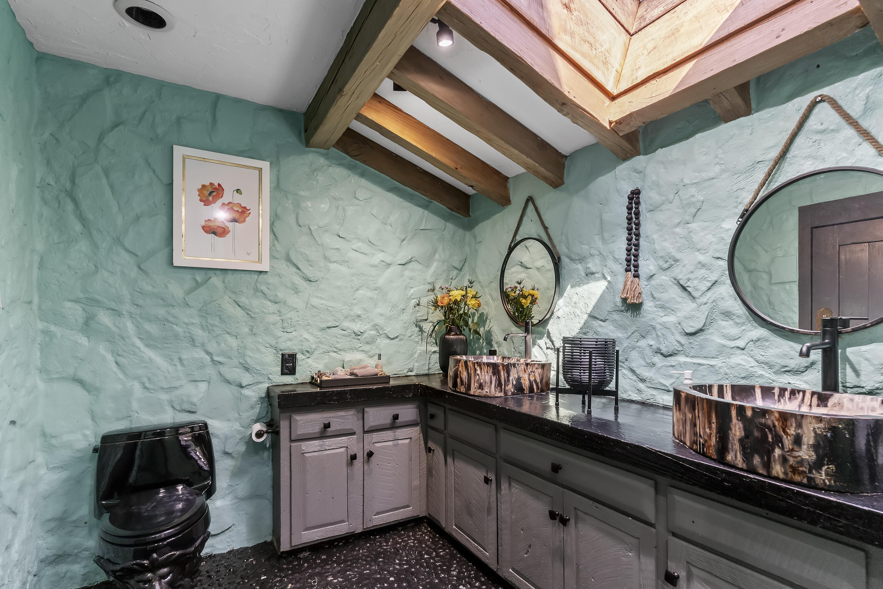 main property photo 57