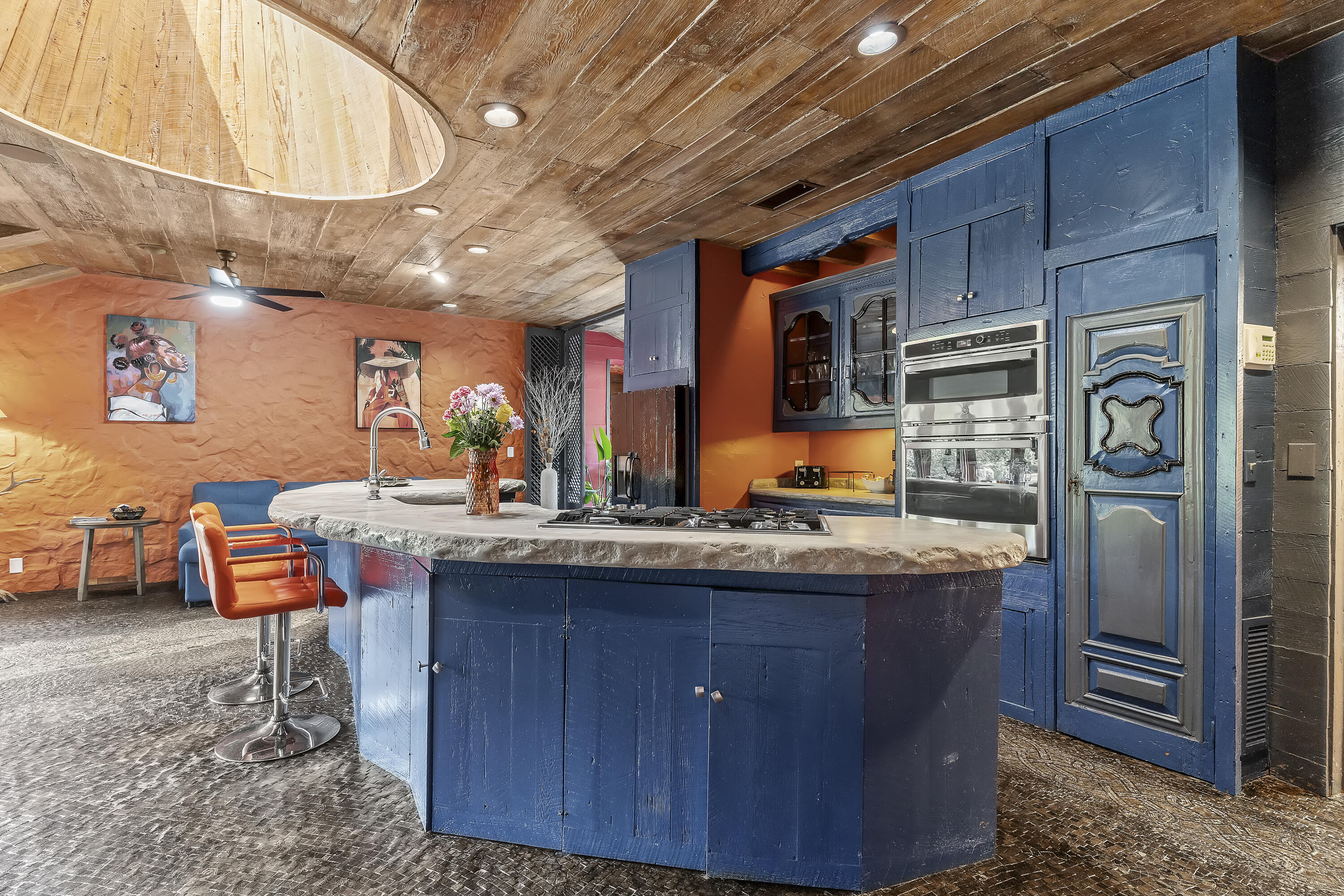 main property photo 70