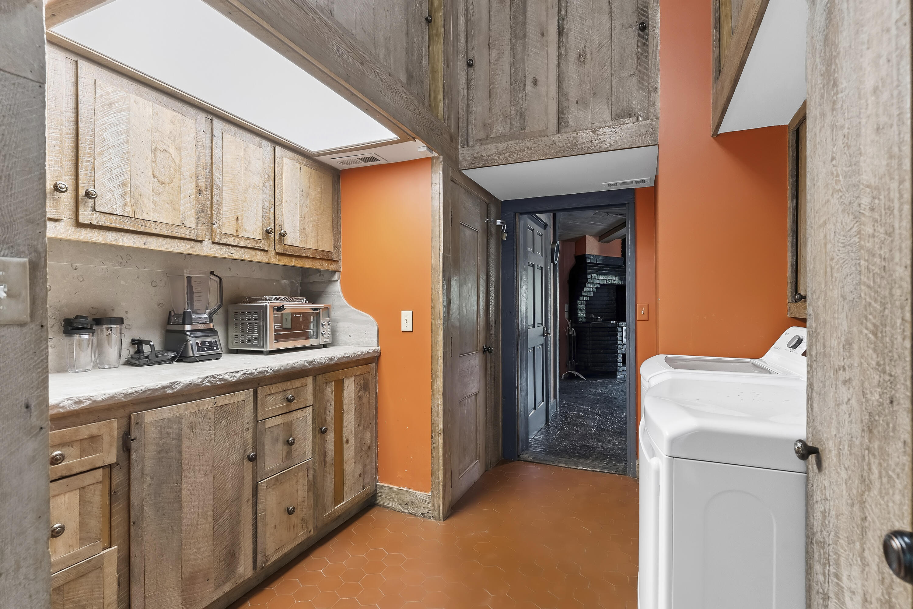 main property photo 87