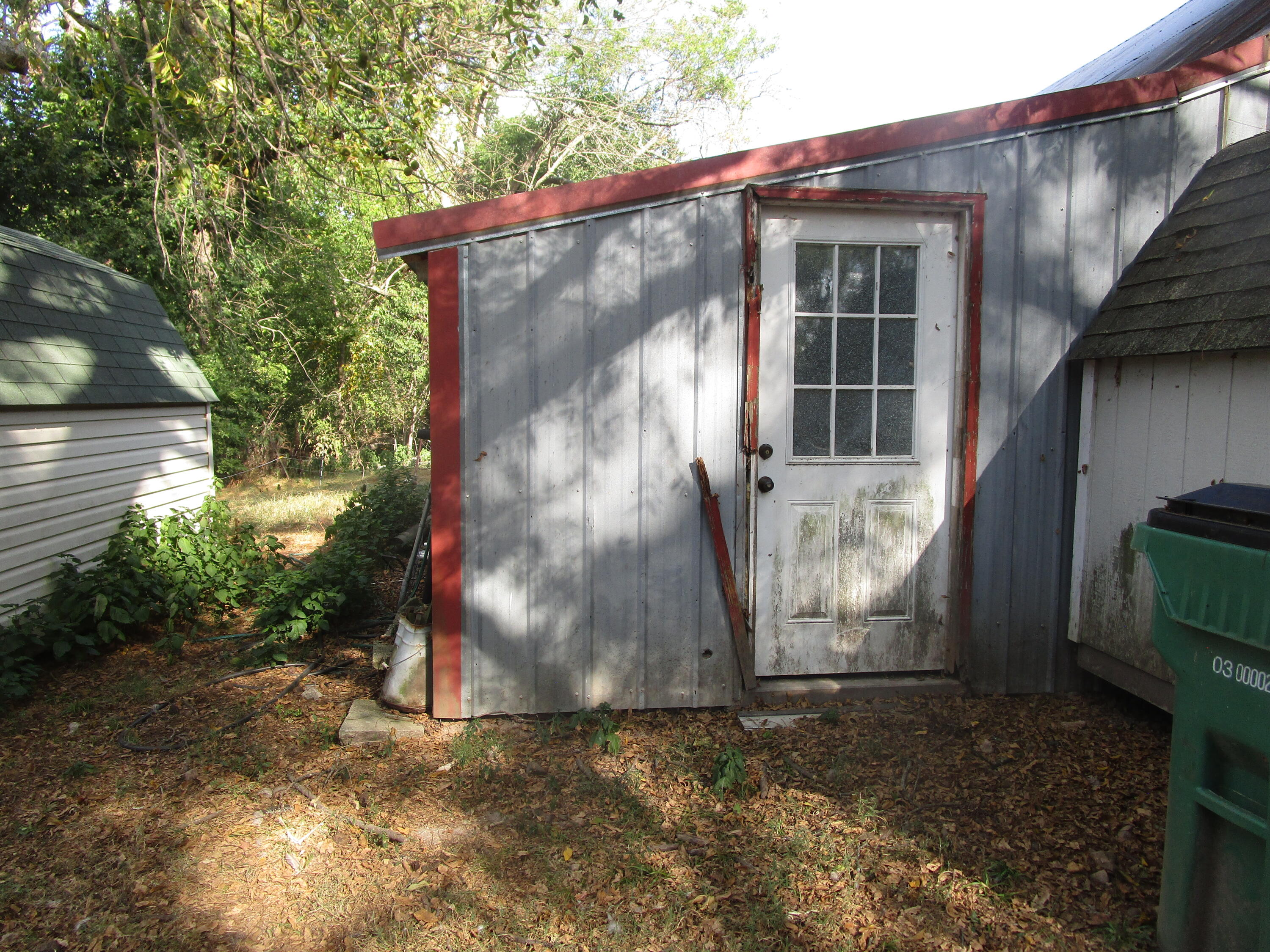 main property photo 51