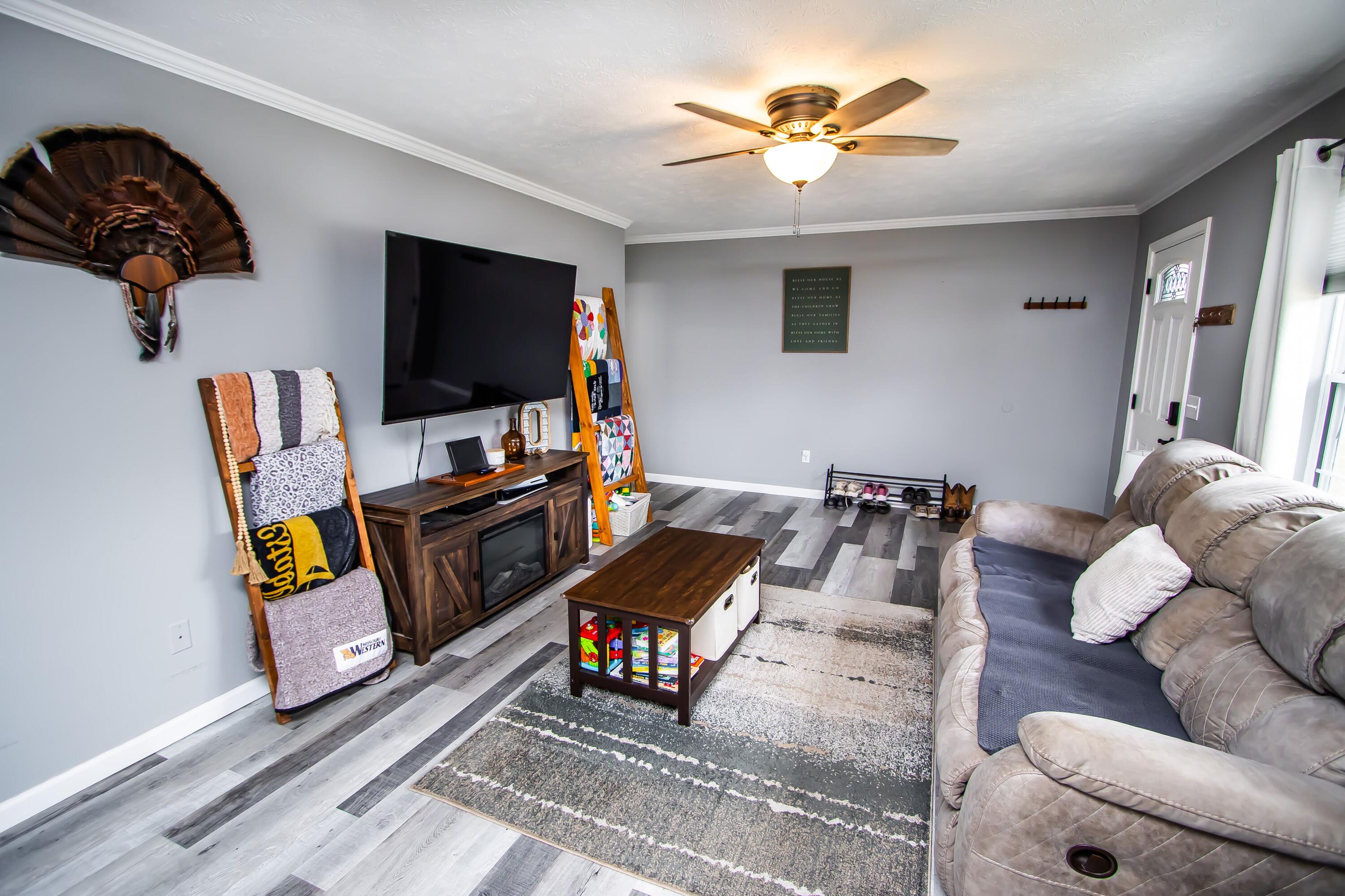 property viewer photo 4