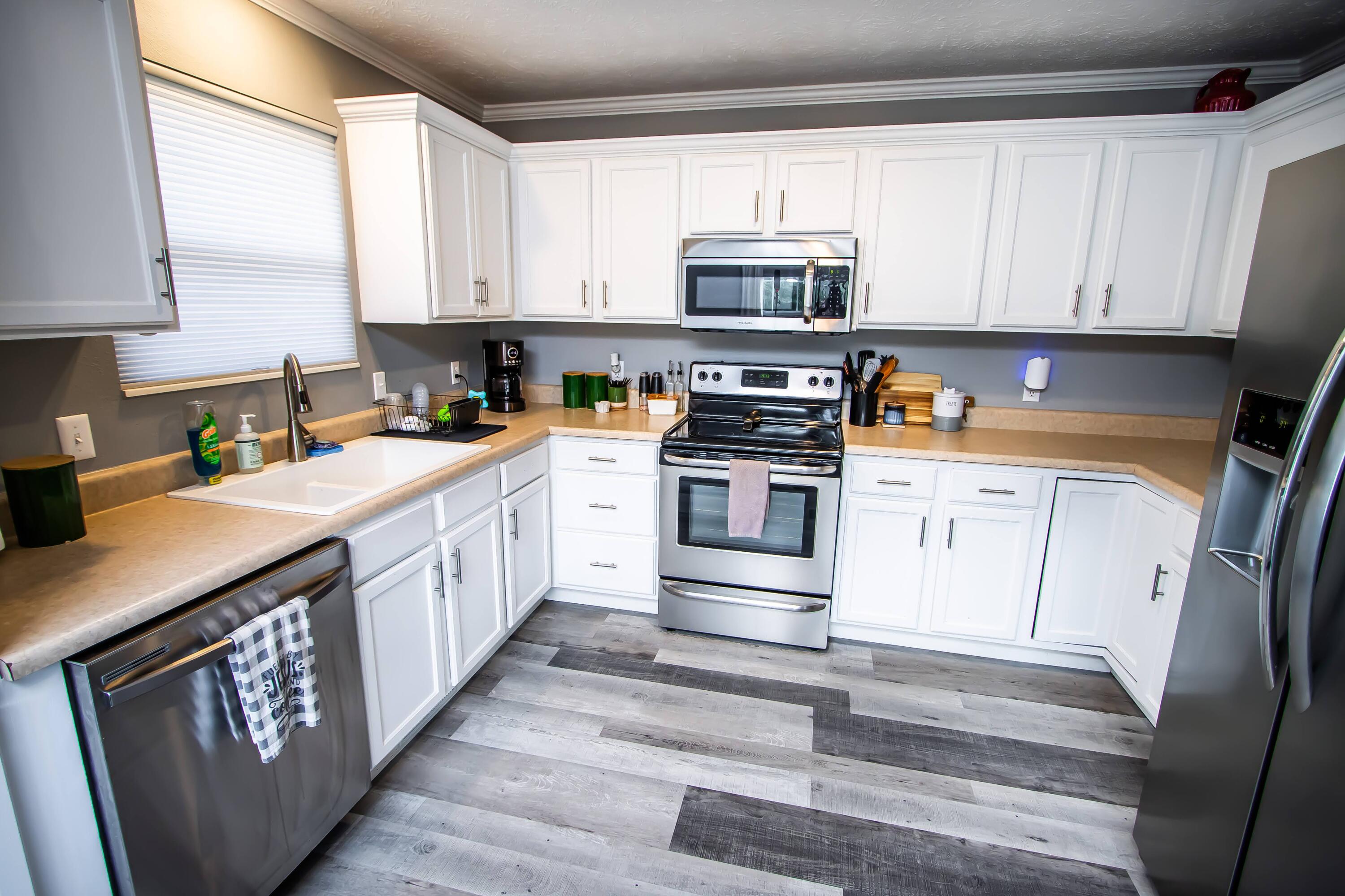 property viewer photo 7