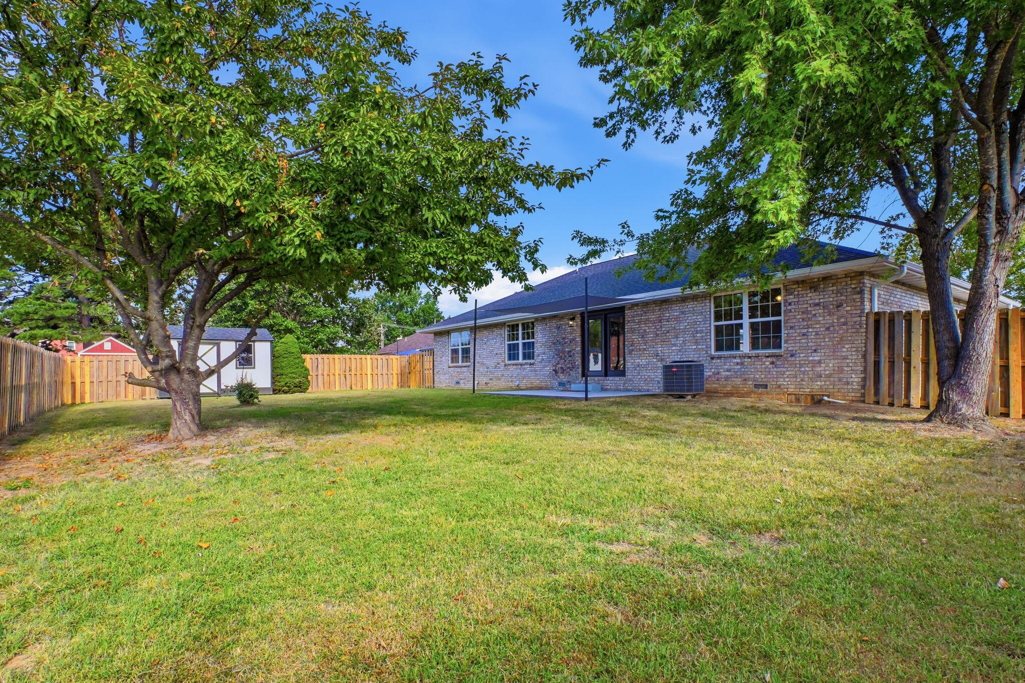 main property photo 41