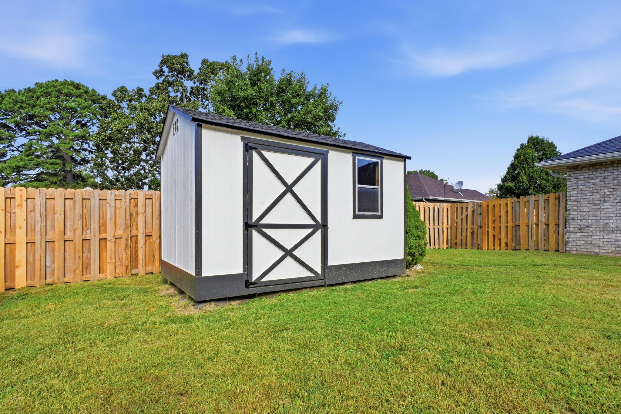 main property photo 42