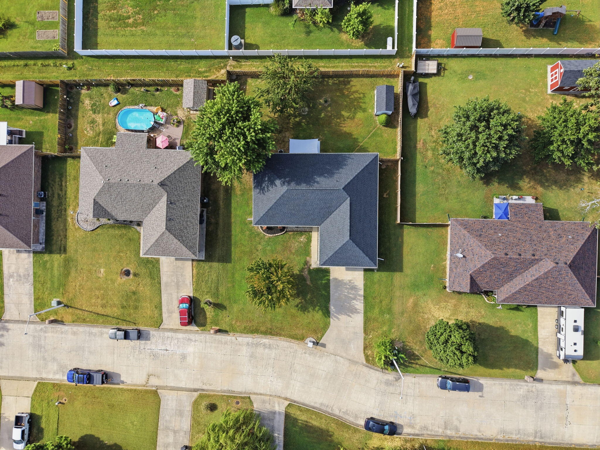 main property photo 8