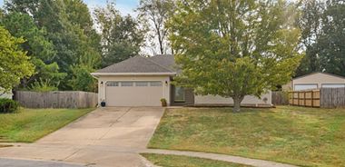 image of property with 3 Bed | 2 Bath | 1,367 Sqft