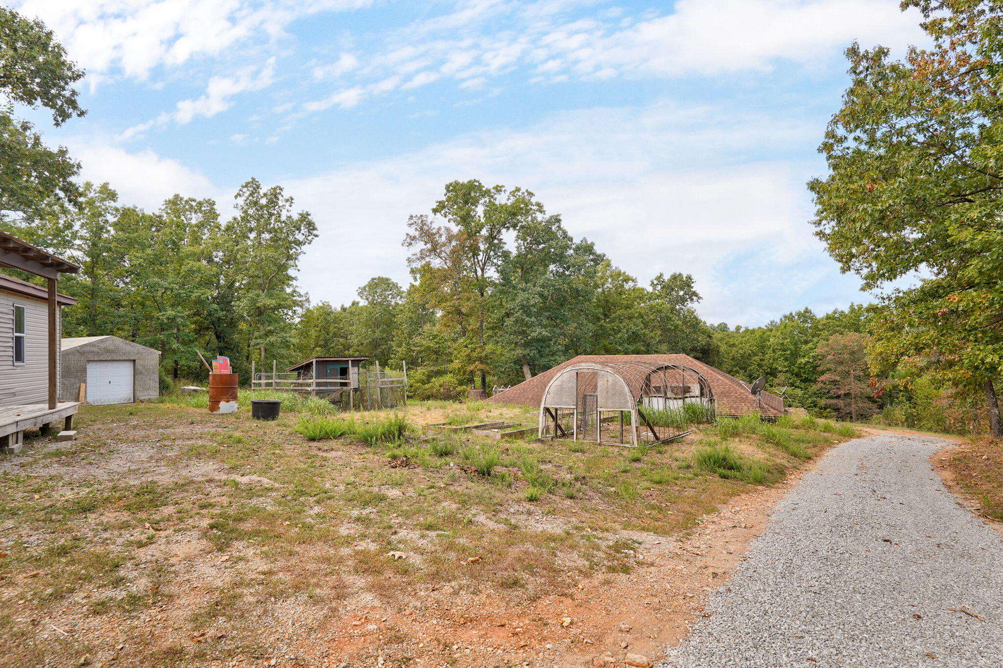 main property photo 21