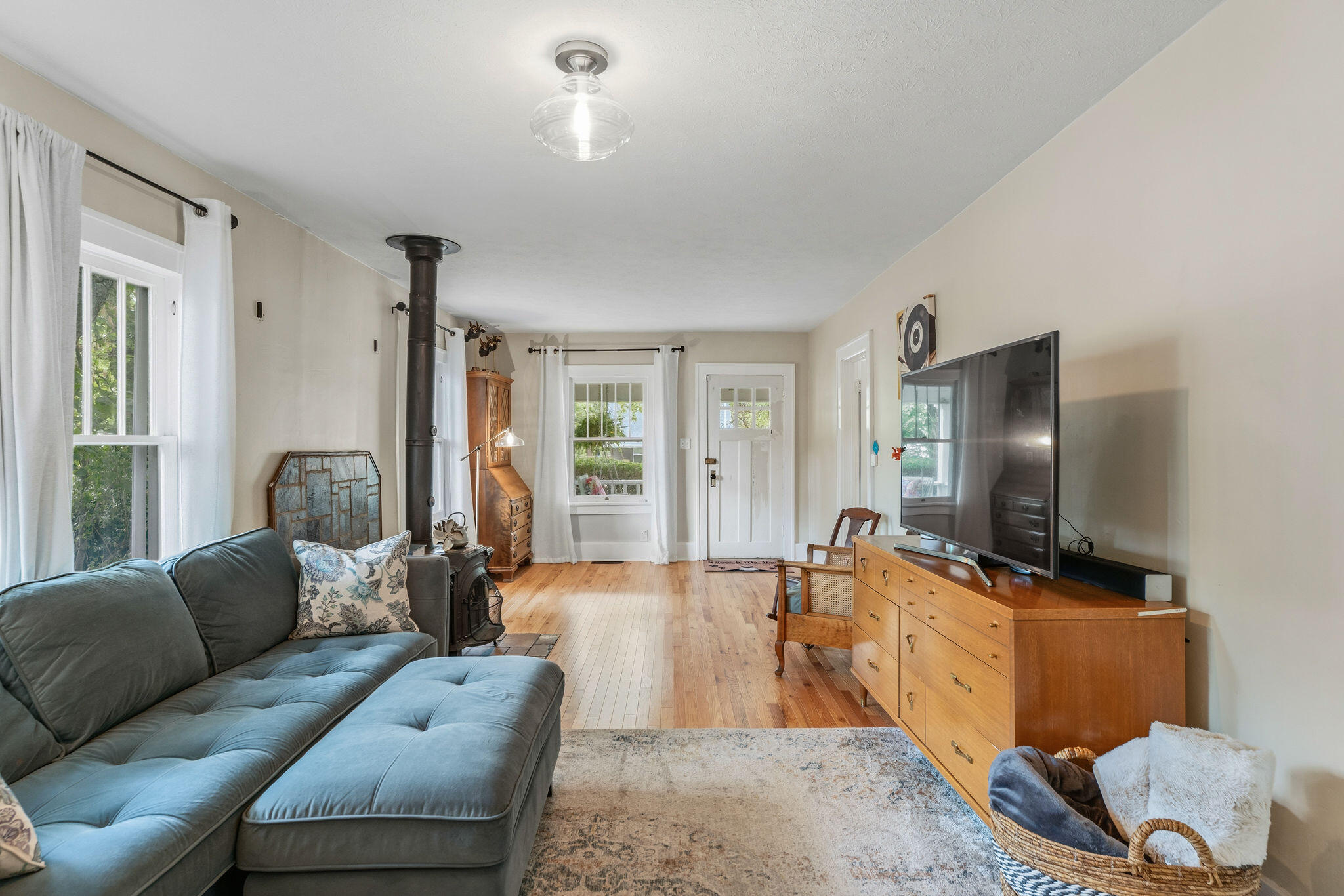 main property photo 5