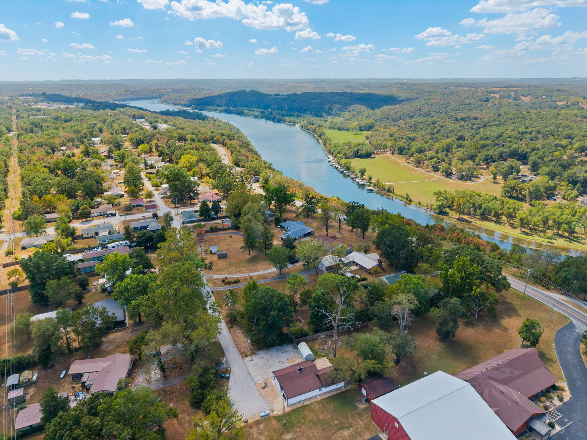 main property photo 39
