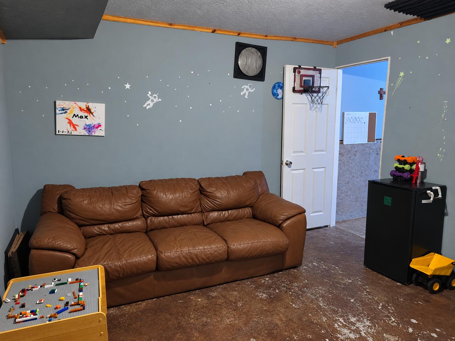 main property photo 14