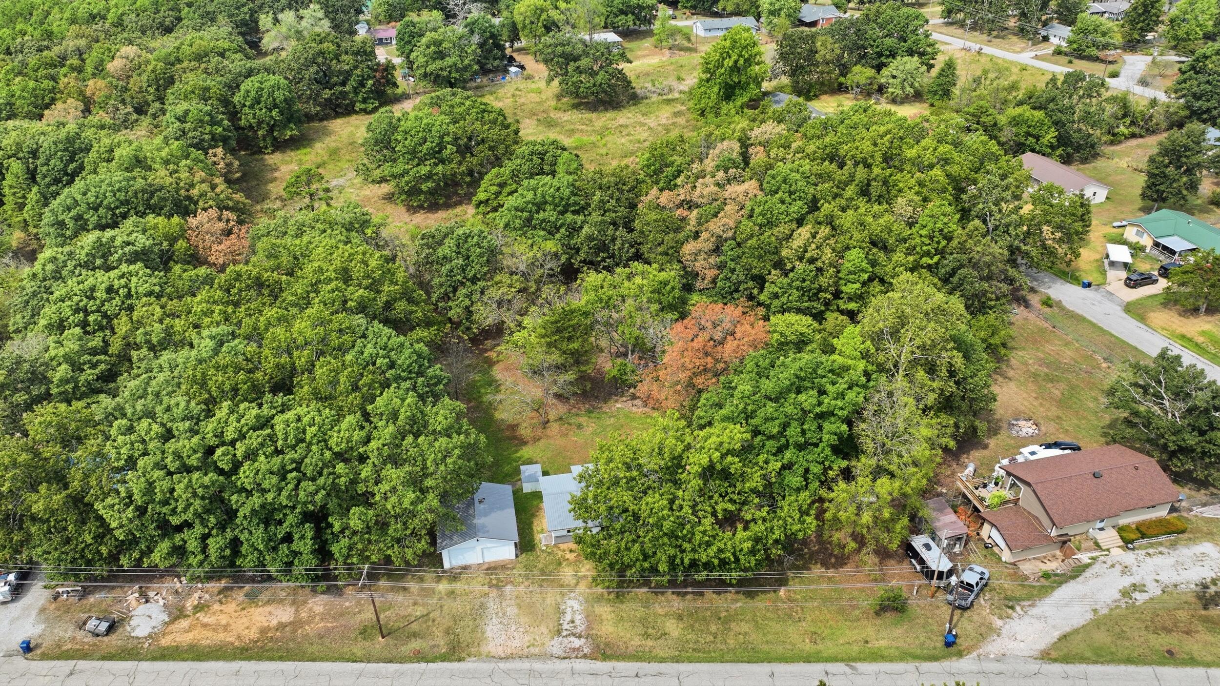 main property photo 40