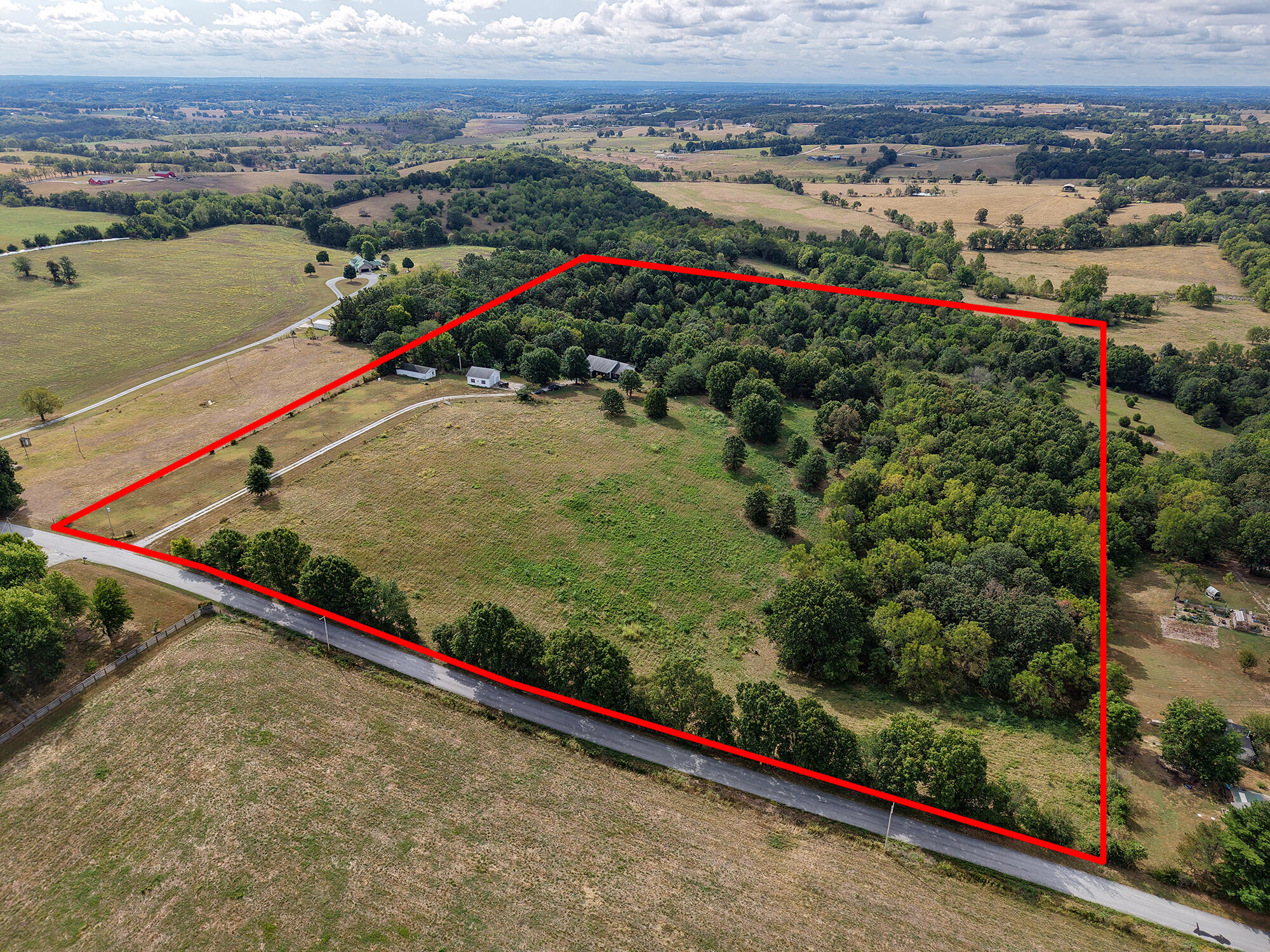main property photo 37