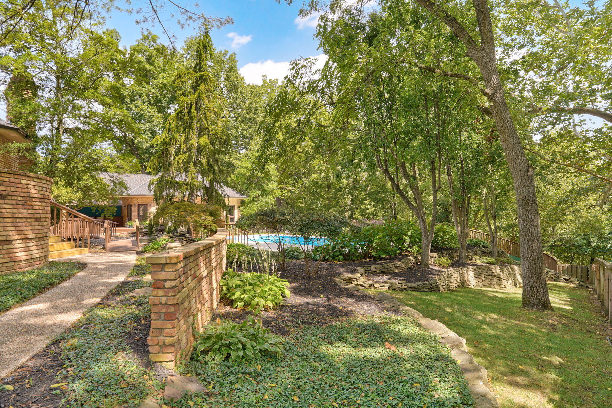 main property photo 100