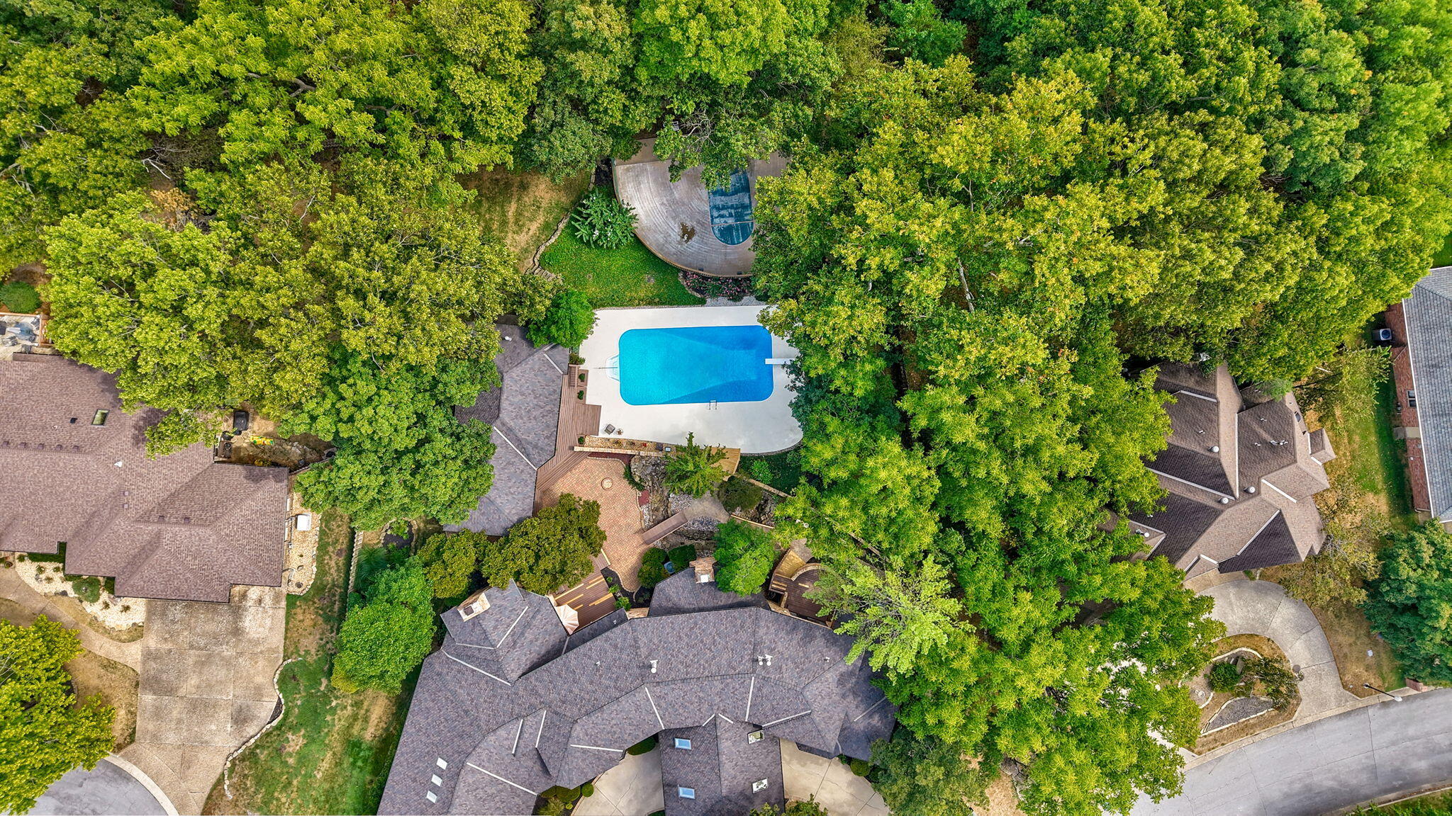 main property photo 111